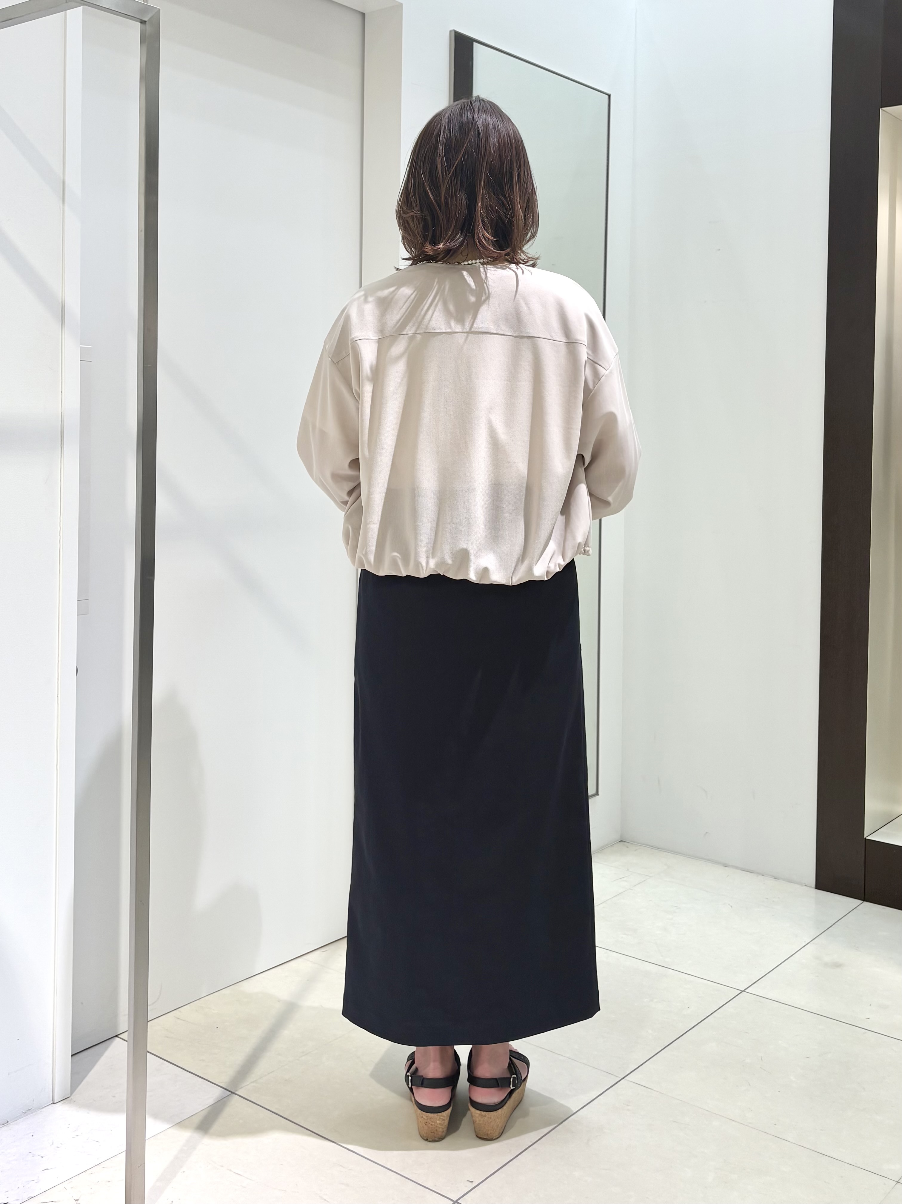 tomoさんの「UNTITLED｜【古畑星夏さん着用/洗える】シアーブルゾン」を使ったコーディネート
