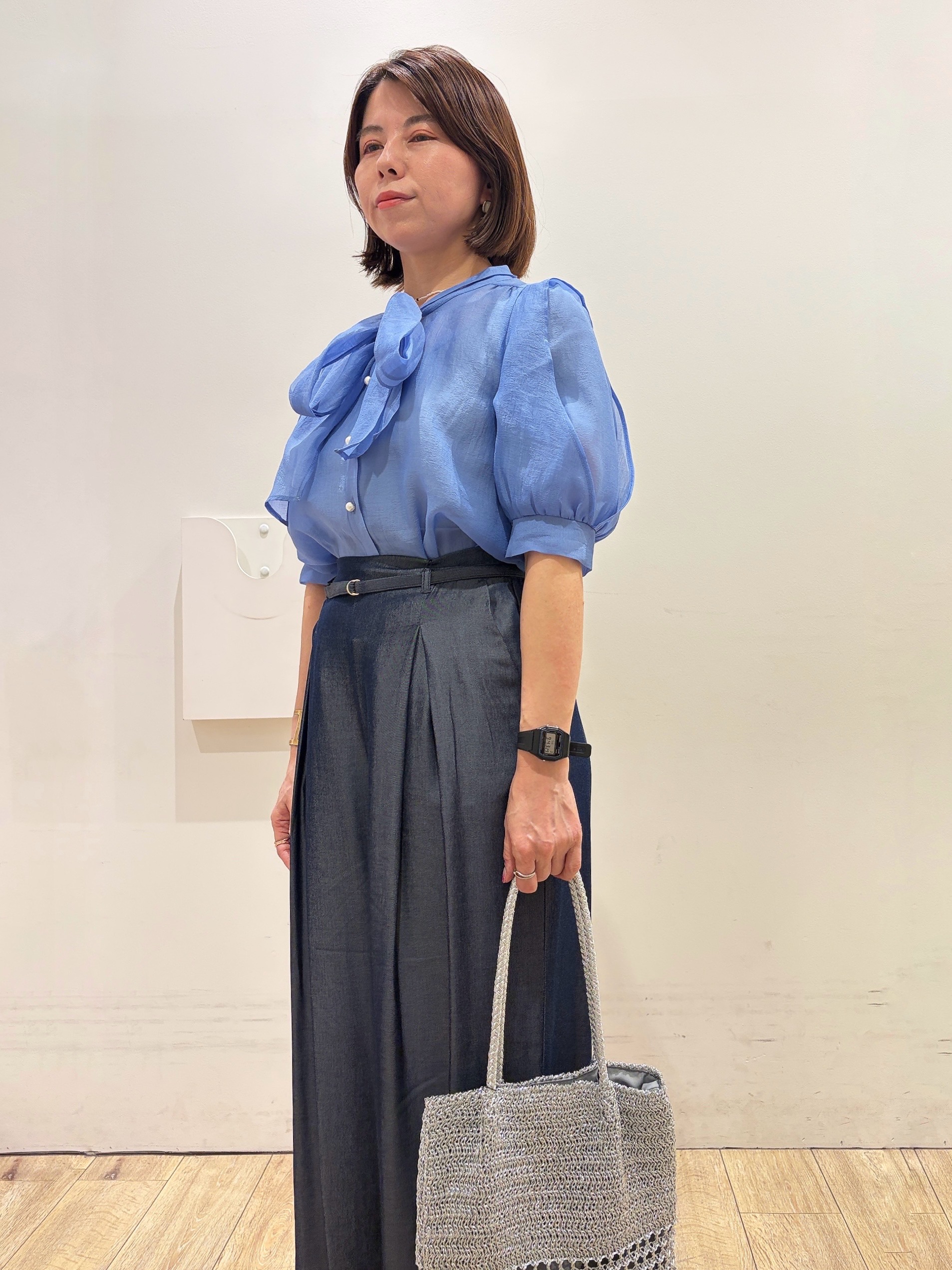 YUKOさんの「index｜サテンねじりデザインカチューシャ」を使ったコーディネート