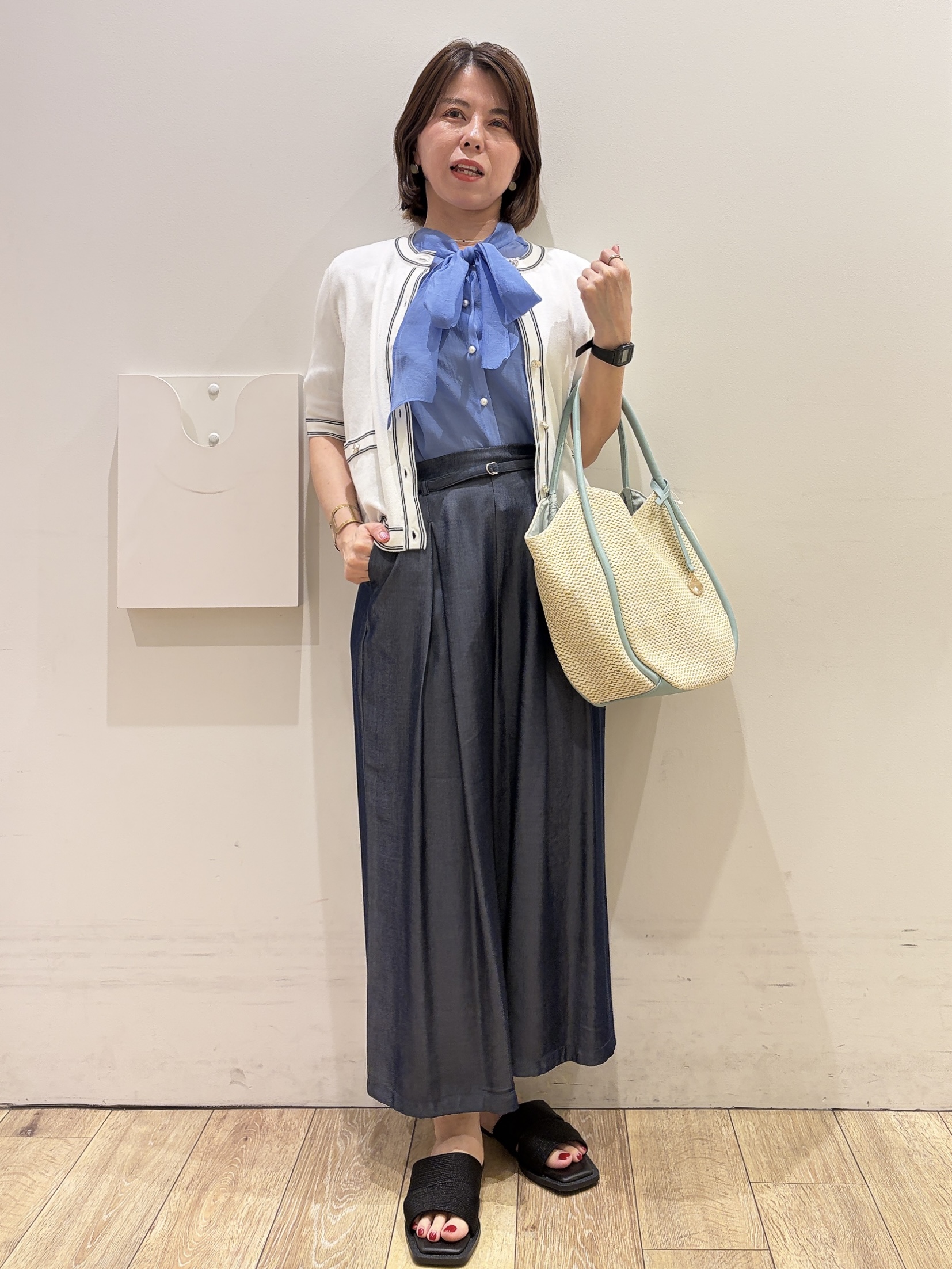 YUKOさんの「index｜サテンねじりデザインカチューシャ」を使ったコーディネート