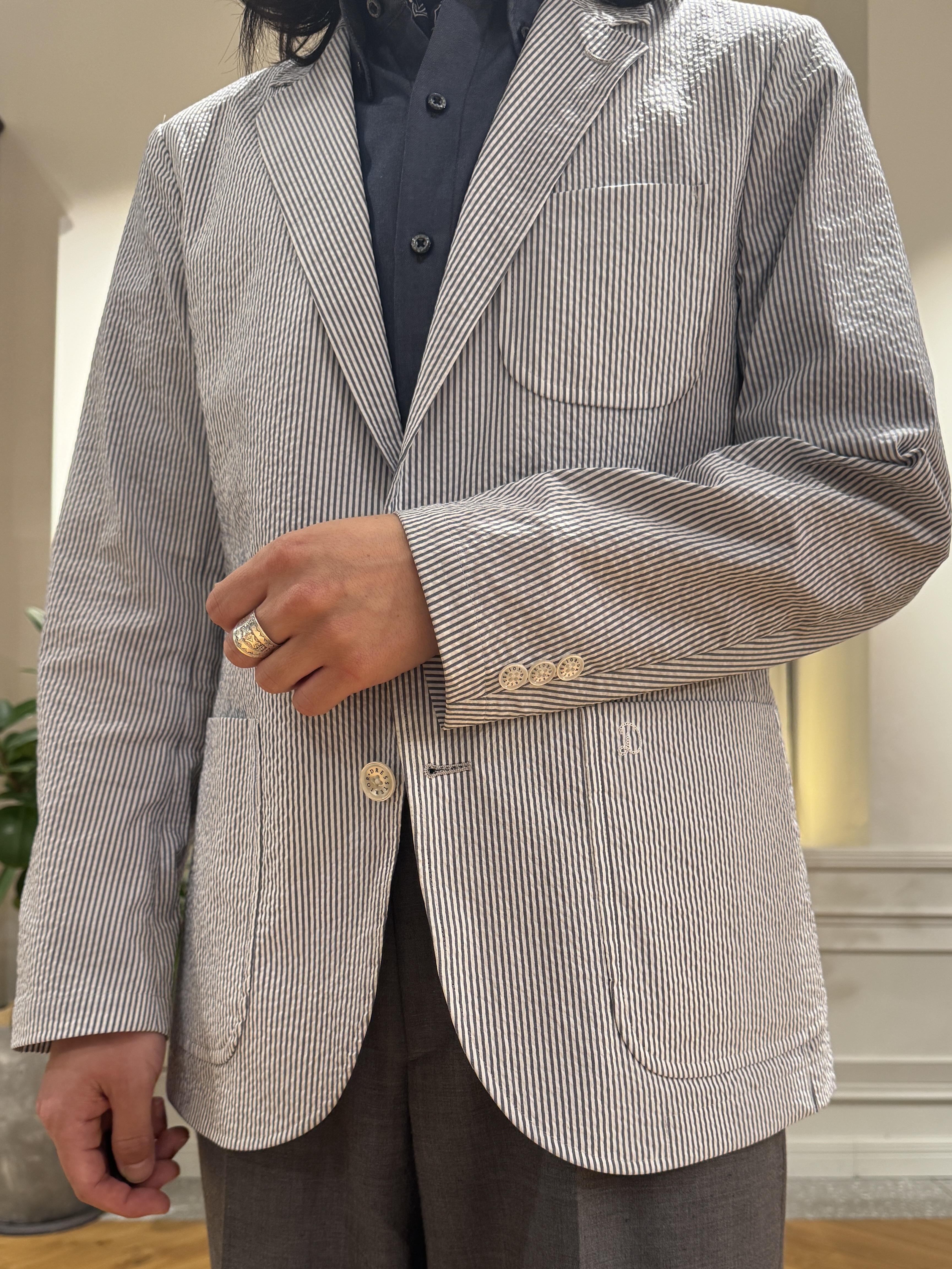 kawarataniさんの「DRESSTERIOR｜【吸湿速乾/セットアップ可/ウォッシャブル】COOLMAX シアサッカー サマージャケット」を使ったコーディネート