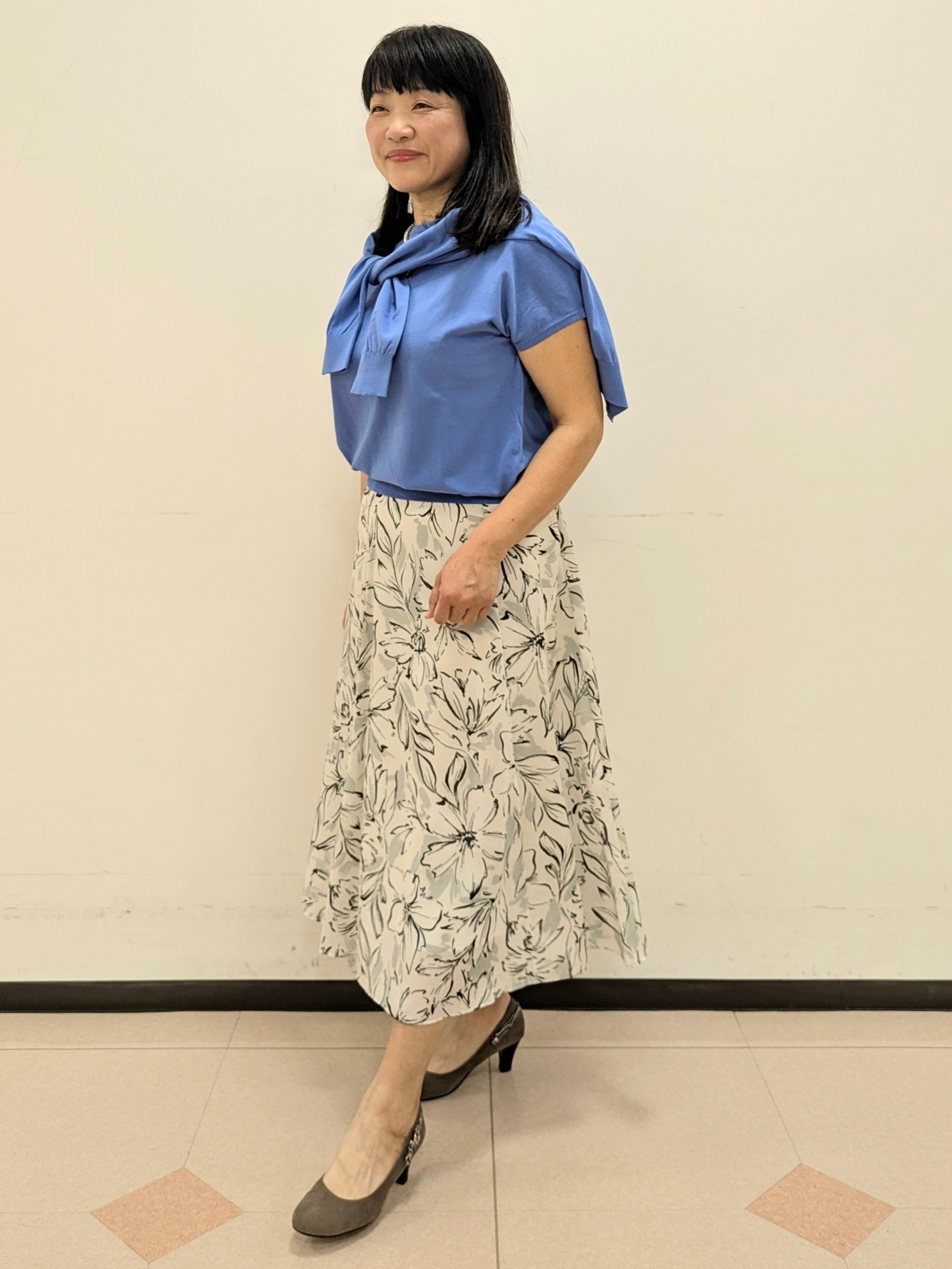 ともさんの「UNTITLED｜【9色展開/アンサンブル可】コットンクルーネックカーディガン」を使ったコーディネート