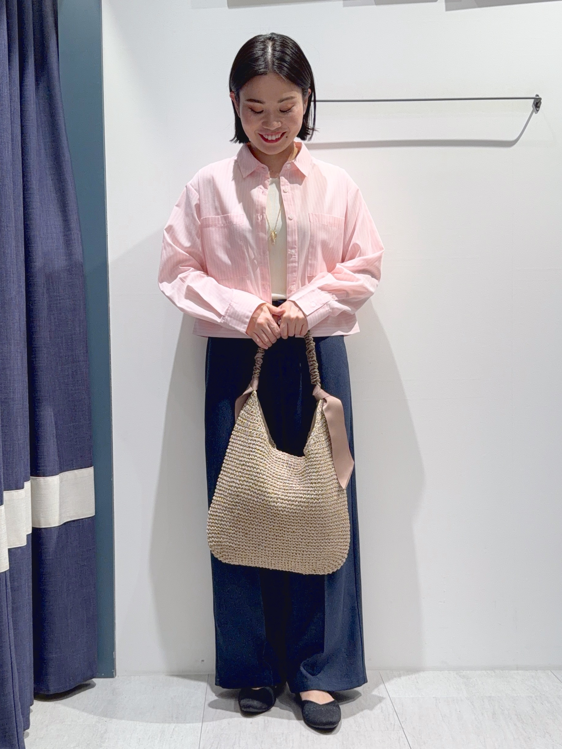 あんりさんの「grove｜【貴島明日香さん着用／イージーケア／接触冷感】麻混クロップドシャツ」を使ったコーディネート