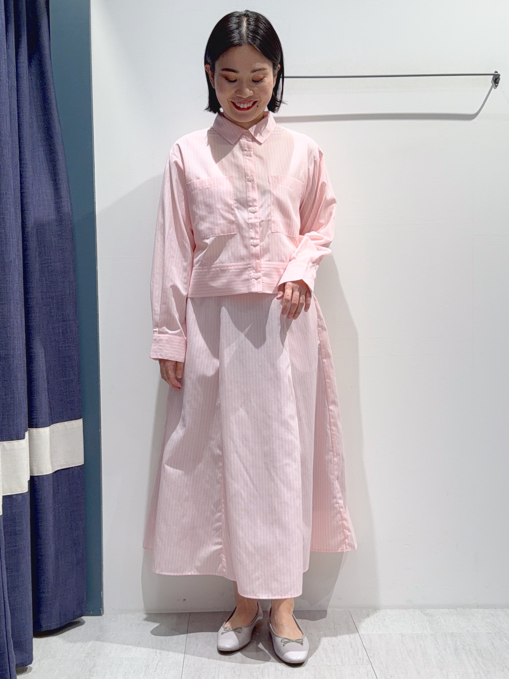 あんりさんの「grove｜【貴島明日香さん着用／イージーケア／接触冷感】麻混クロップドシャツ」を使ったコーディネート