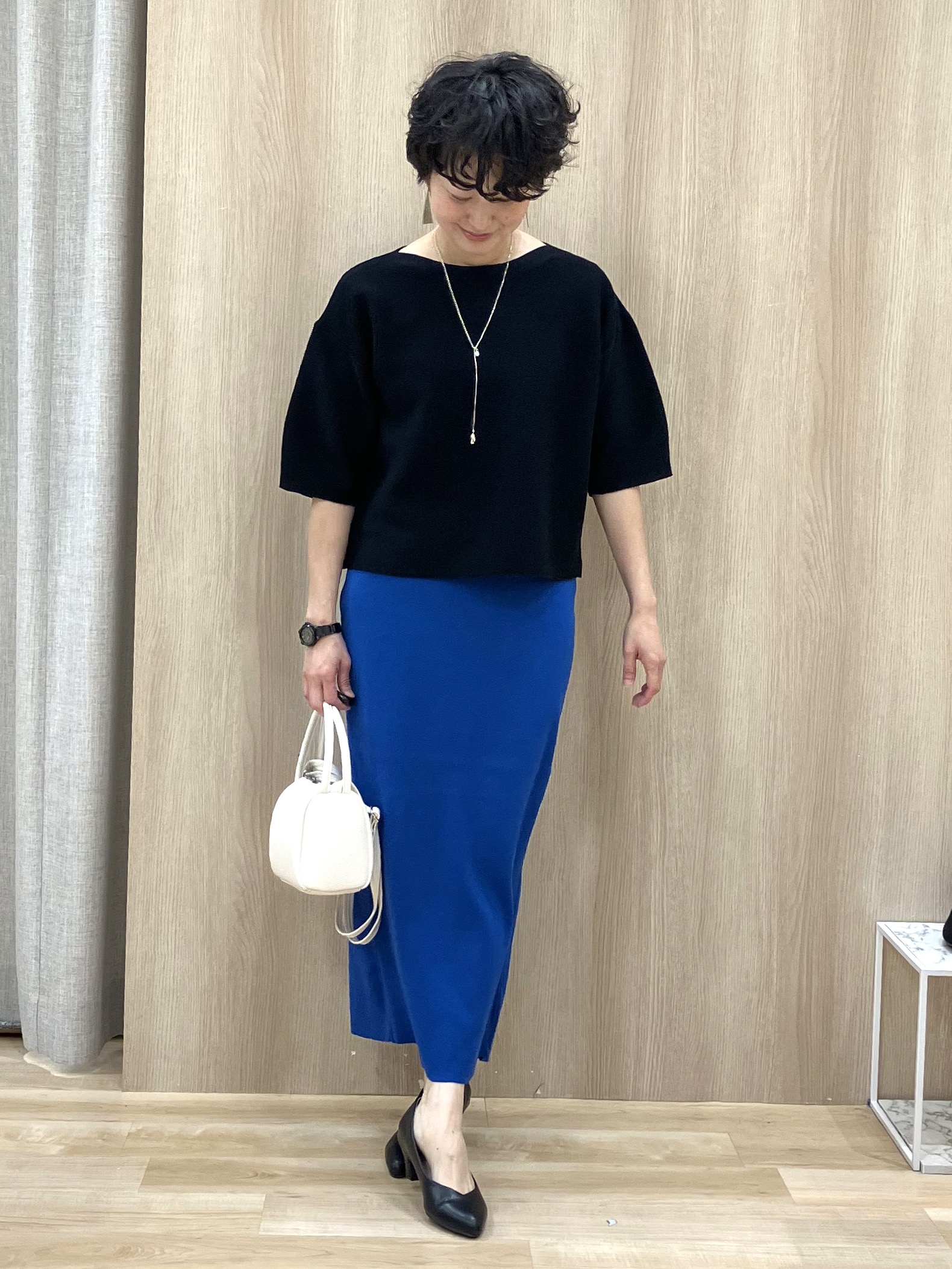 Keiさんの「grove｜【洗濯機OK・ひんやり】朝晩の気温差に◎軽やかシアーシャツ」を使ったコーディネート