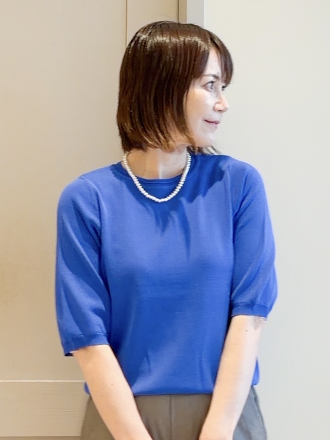 yamakoさんの「grove｜【シリーズ累計36万枚/UVカット・ひんやり・洗濯機OK】やわらかドライタッチ 五分袖クルーネックニ」を使ったコーディネート