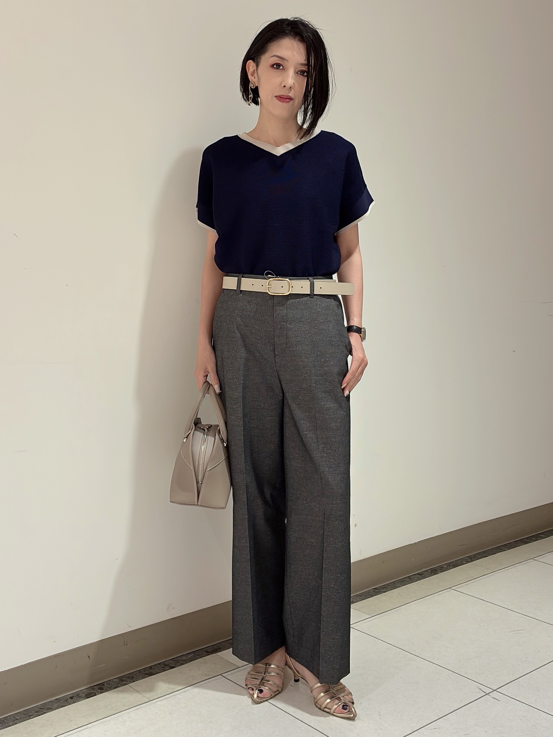 環さんの「UNTITLED｜【11色展開/体型カバー】前後2WAYフレンチスリーブニット」を使ったコーディネート