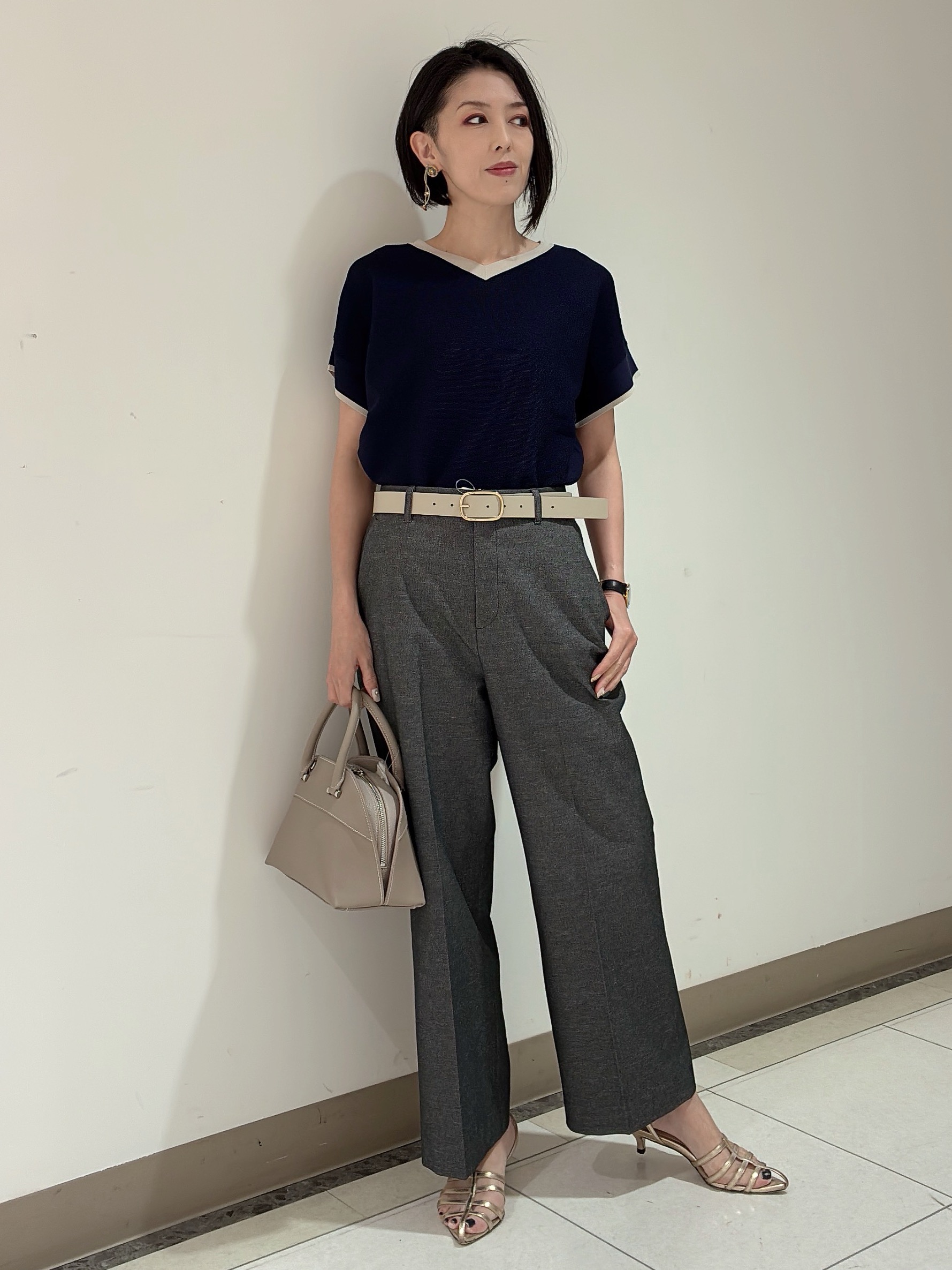 環さんの「UNTITLED｜【11色展開/体型カバー】前後2WAYフレンチスリーブニット」を使ったコーディネート