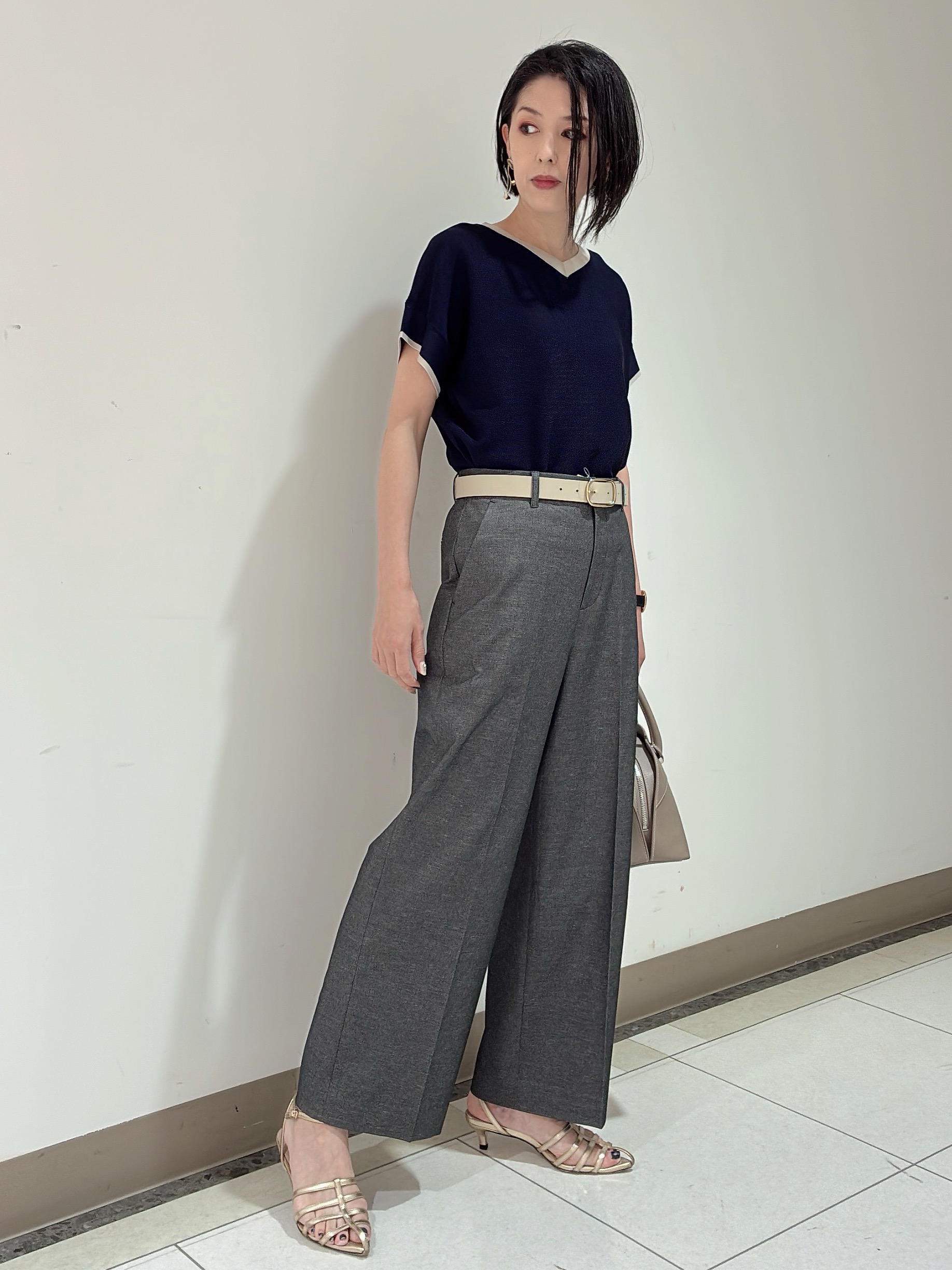 環さんの「UNTITLED｜【11色展開/体型カバー】前後2WAYフレンチスリーブニット」を使ったコーディネート