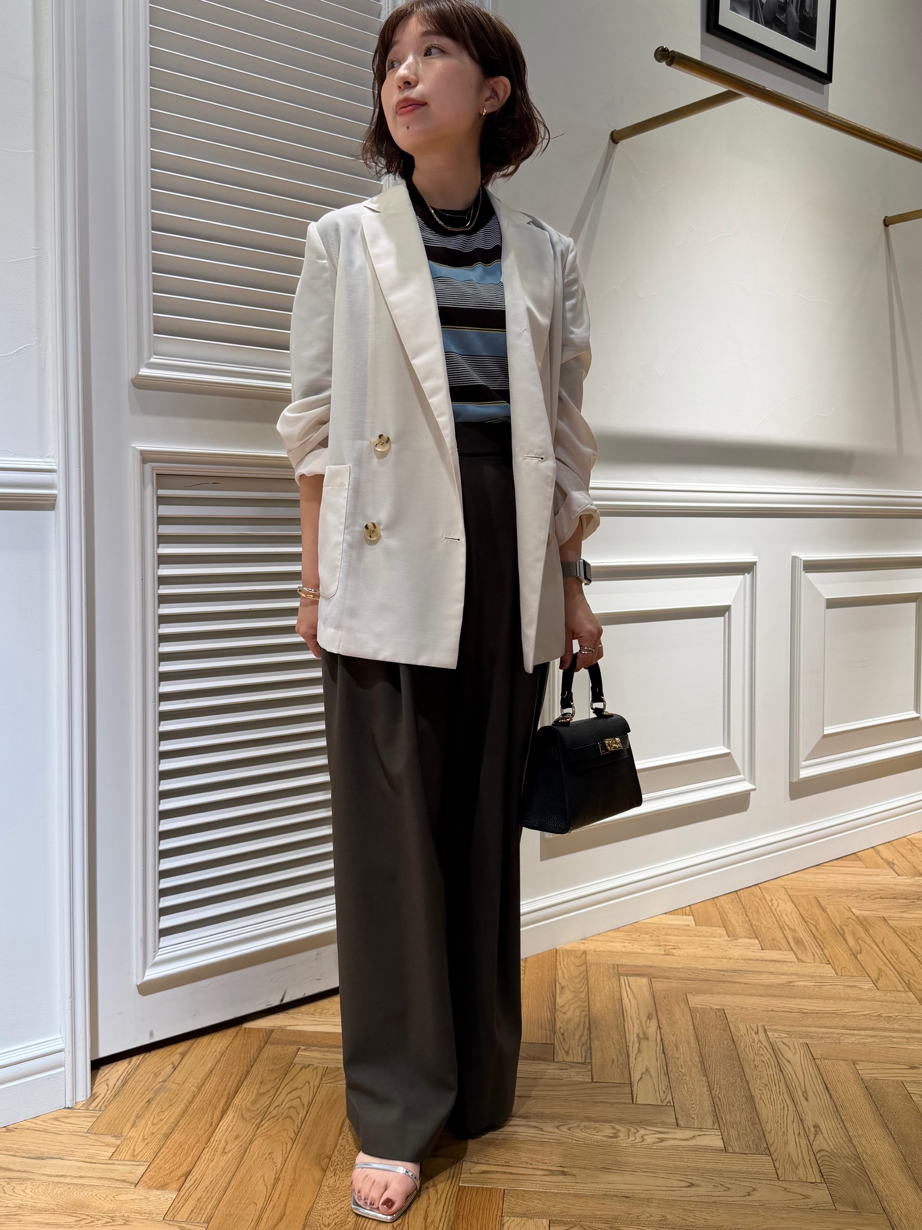 つじ まこさんの「DRESSTERIOR｜【接触冷感】イージーケアー クールタッチ ワイドパンツ」を使ったコーディネート
