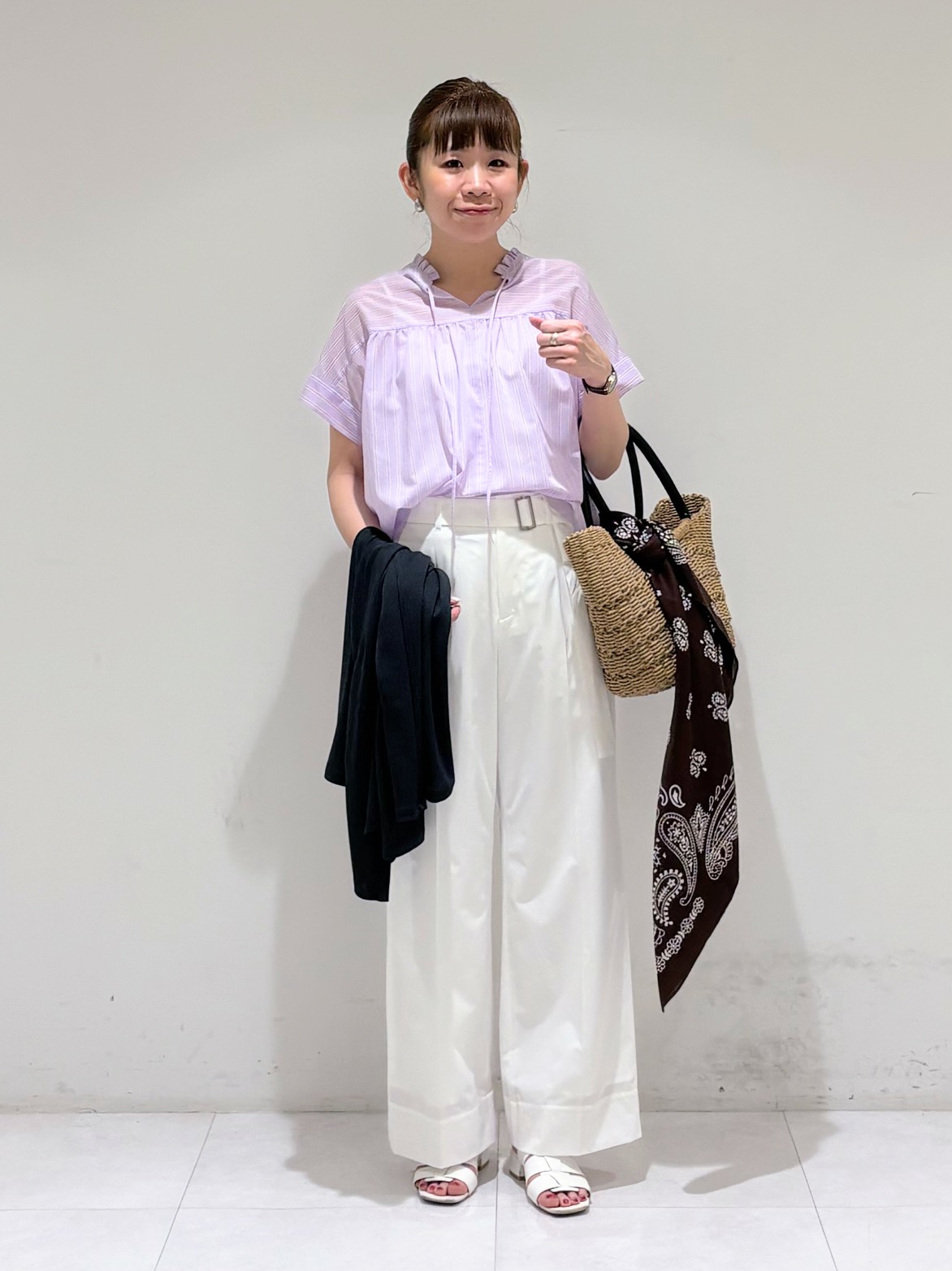 tsuyuさんの「INDIVI｜リネン調ペーズリースカーフ」を使ったコーディネート