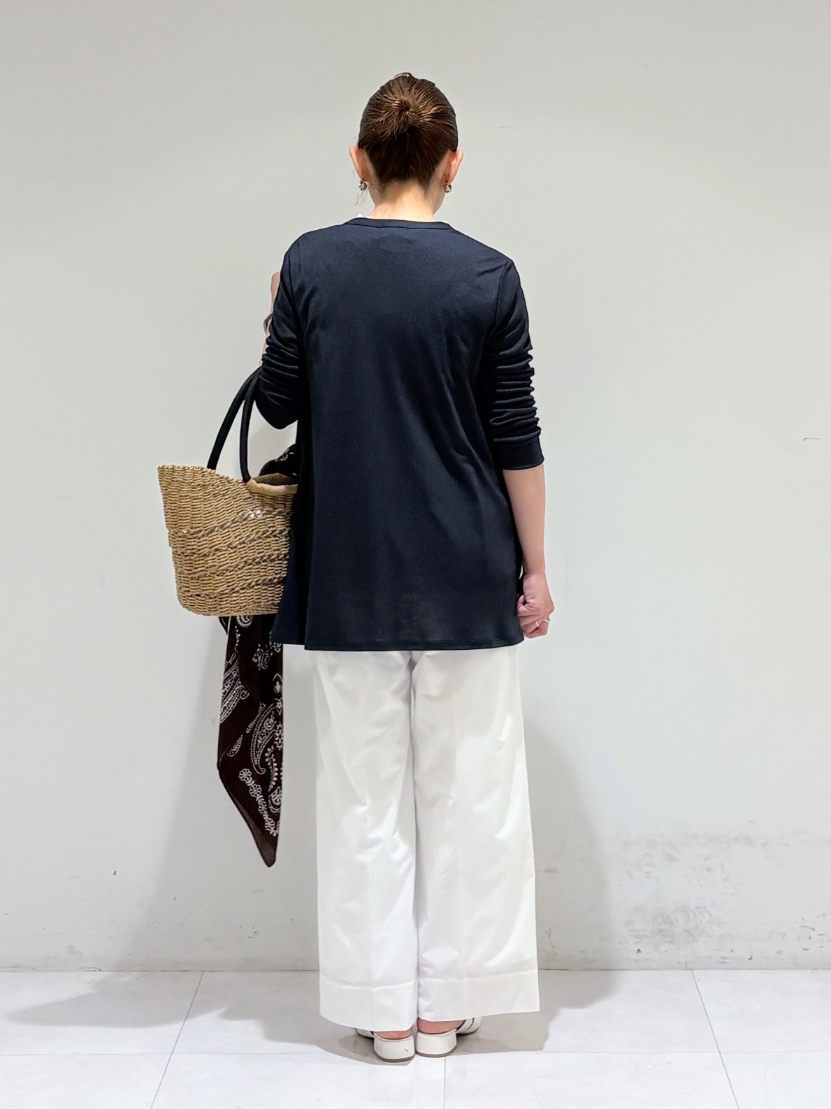tsuyuさんの「INDIVI｜リネン調ペーズリースカーフ」を使ったコーディネート
