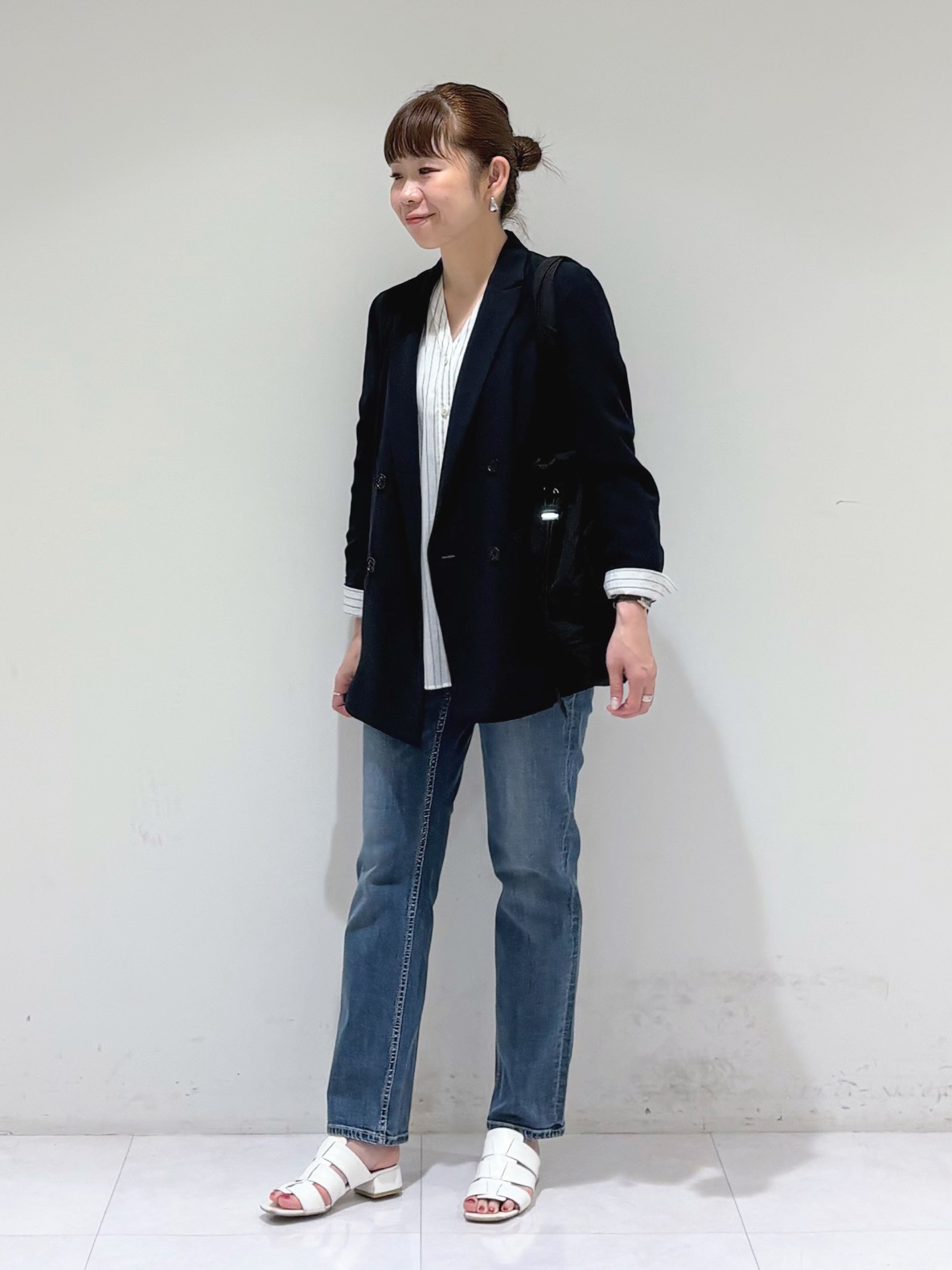 tsuyuさんの「INDIVI｜新色登場！【超軽量】フロントポケットバッグ」を使ったコーディネート