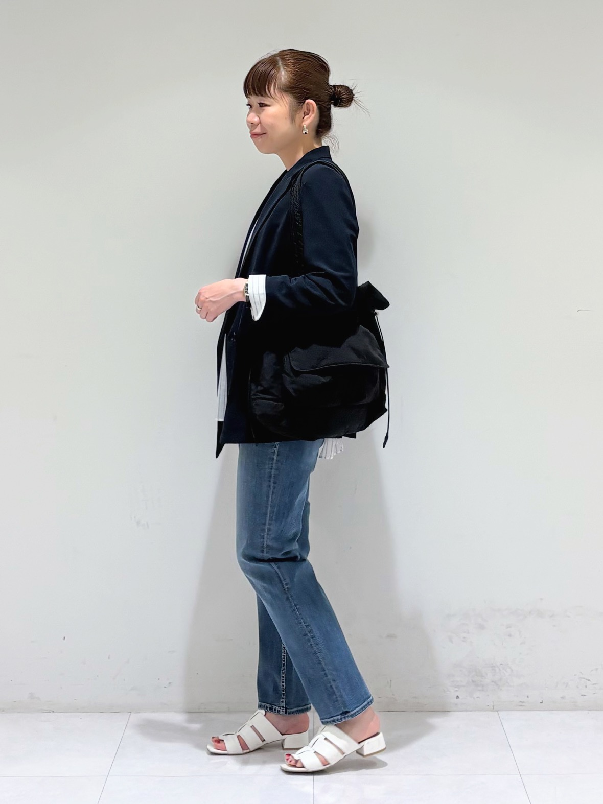 tsuyuさんの「INDIVI｜新色登場！【超軽量】フロントポケットバッグ」を使ったコーディネート