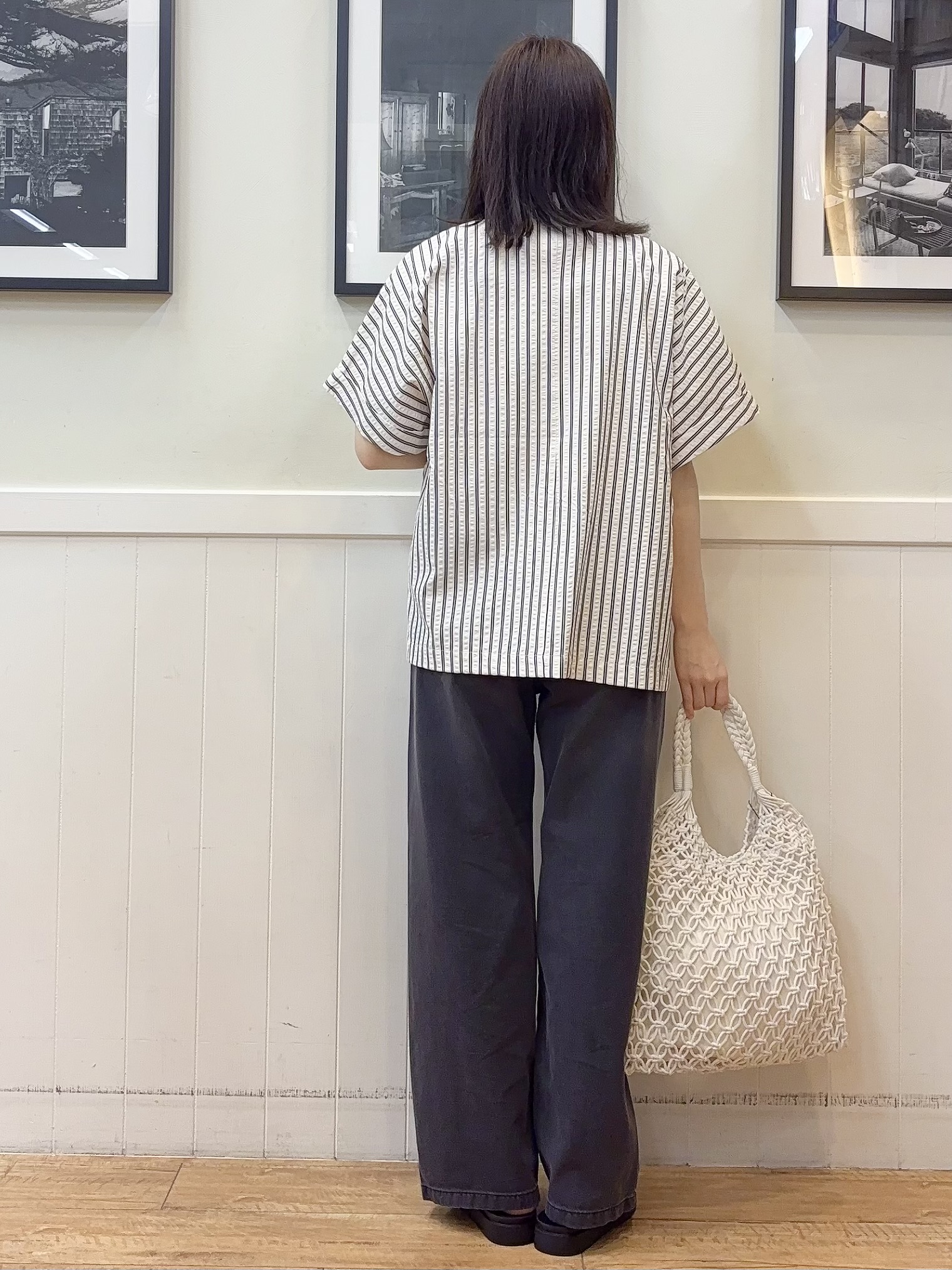 えぬさんの「SHOO･LA･RUE｜【ひんやり/吸水速乾/セットアップ可】羽織るだけで主役になる サッカーストライプシャツジャケット」を使ったコーディネート