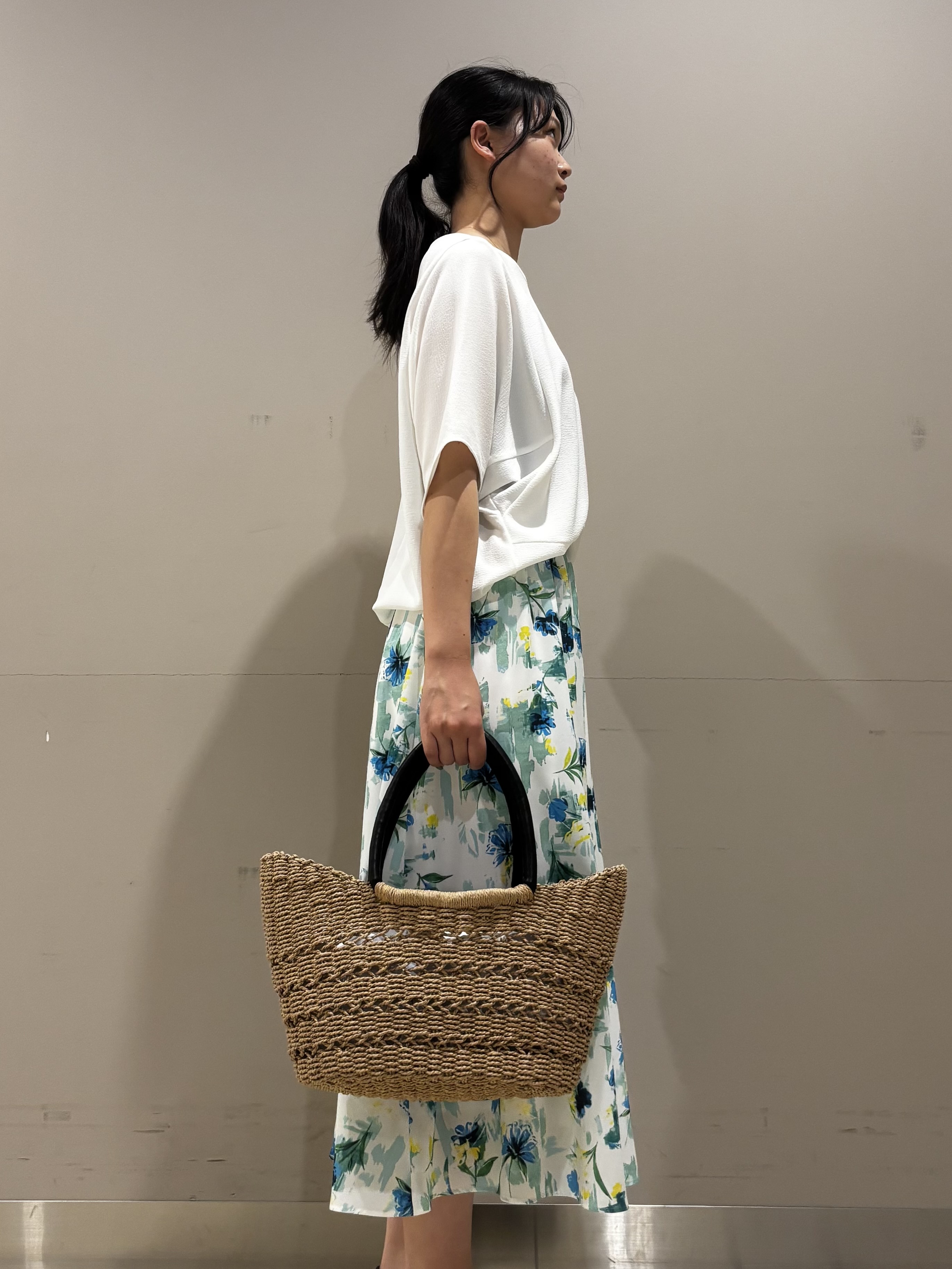 Misakiさんの「INDIVI｜【洗える／2WAY／裾ドロスト付き】 ドルマンスリーブチュニックトップス」を使ったコーディネート