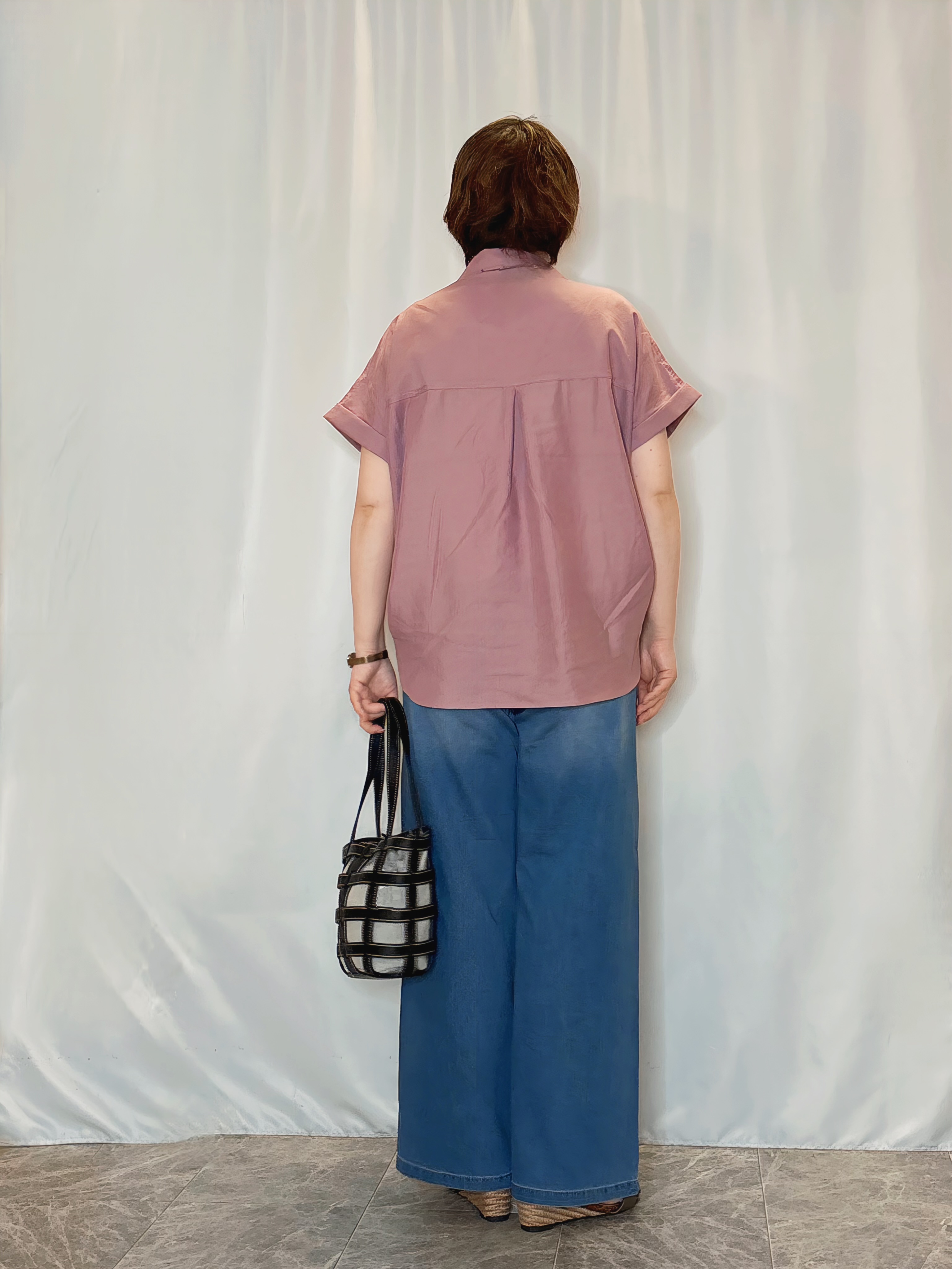 たみさんの「SHOO･LA･RUE｜【ひんやり/UV】インせず着られる フレンチリネンスキッパーシャツ」を使ったコーディネート