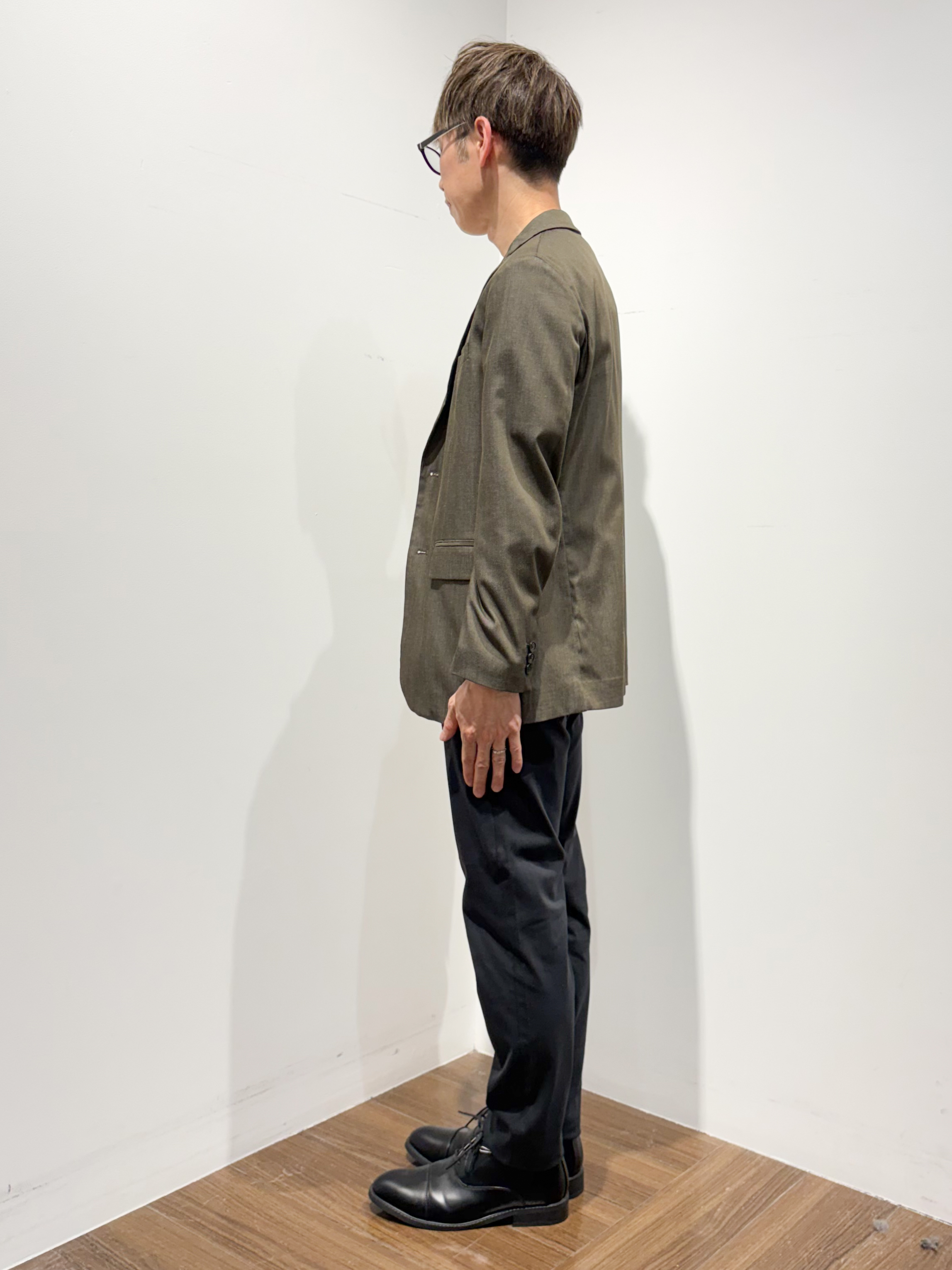 つーじーさんの「THE SHOP TK｜ライトエバーデニム ジャケット 洗濯機OK/ストレッチ/セットアップ可」を使ったコーディネート