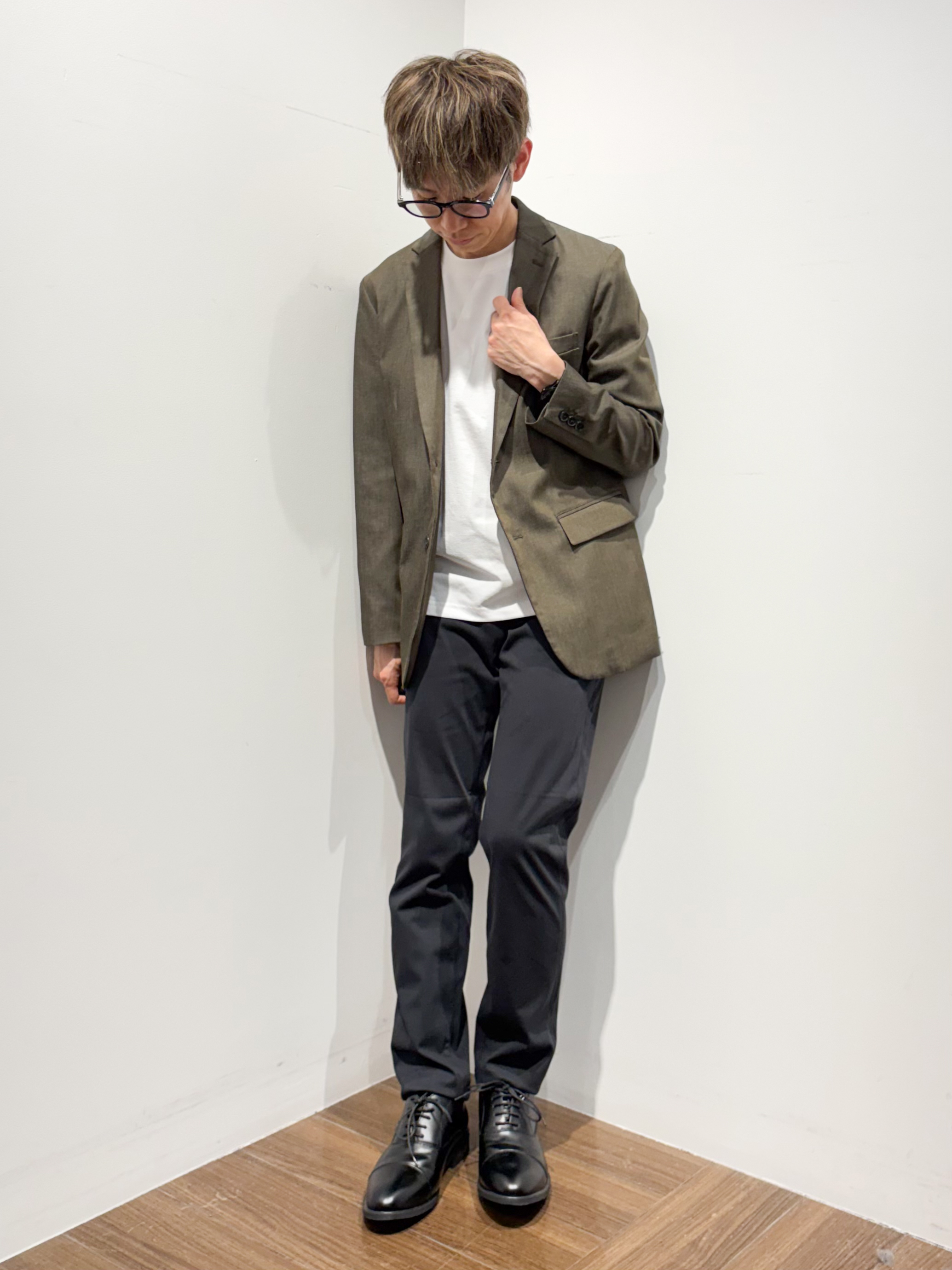 つーじーさんの「THE SHOP TK｜ライトエバーデニム ジャケット 洗濯機OK/ストレッチ/セットアップ可」を使ったコーディネート