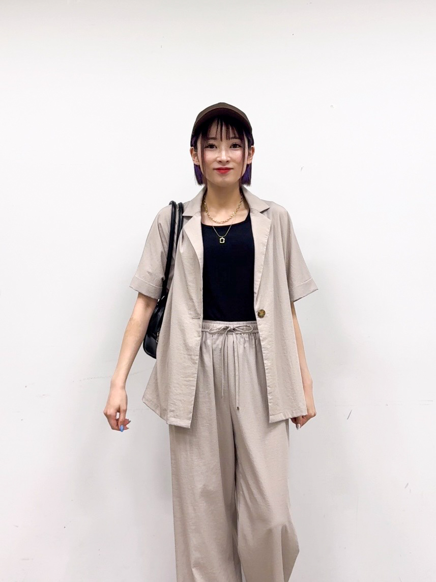 𝐜𝐡𝐢𝐤𝐚さんの「SHOO･LA･RUE｜【高レビュー/洗濯機可/セットアップ可】軽凛(かろりん) ひんやり半袖ジャケット」を使ったコーディネート