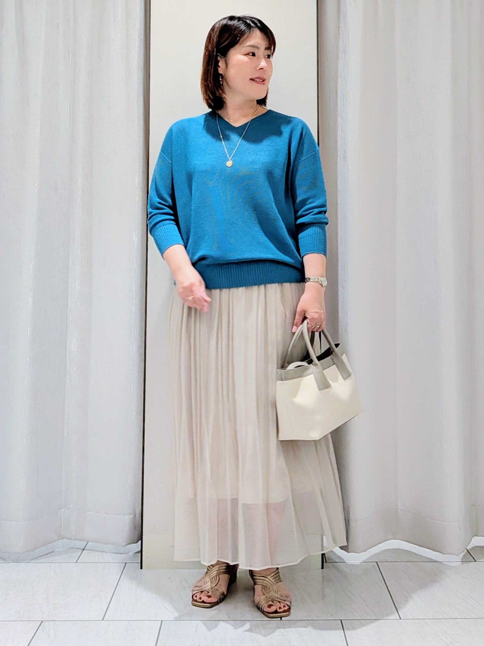 Onumaさんの「UNTITLED｜【ウエストゴム/洗える】エアリーシアープリーツスカート」を使ったコーディネート