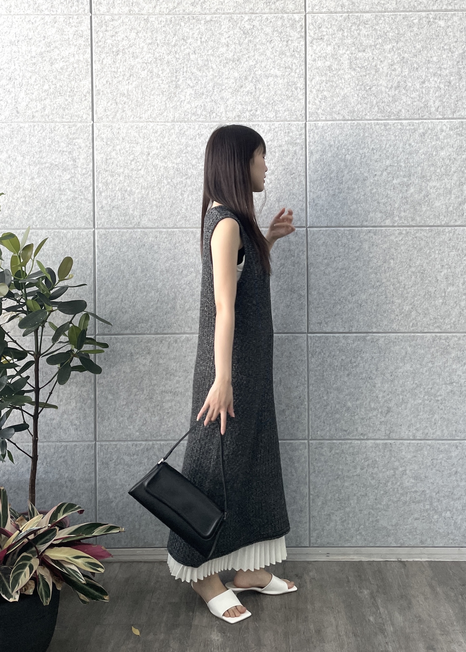 Renoさんの「INDIVI｜メランジニットワンピース」を使ったコーディネート
