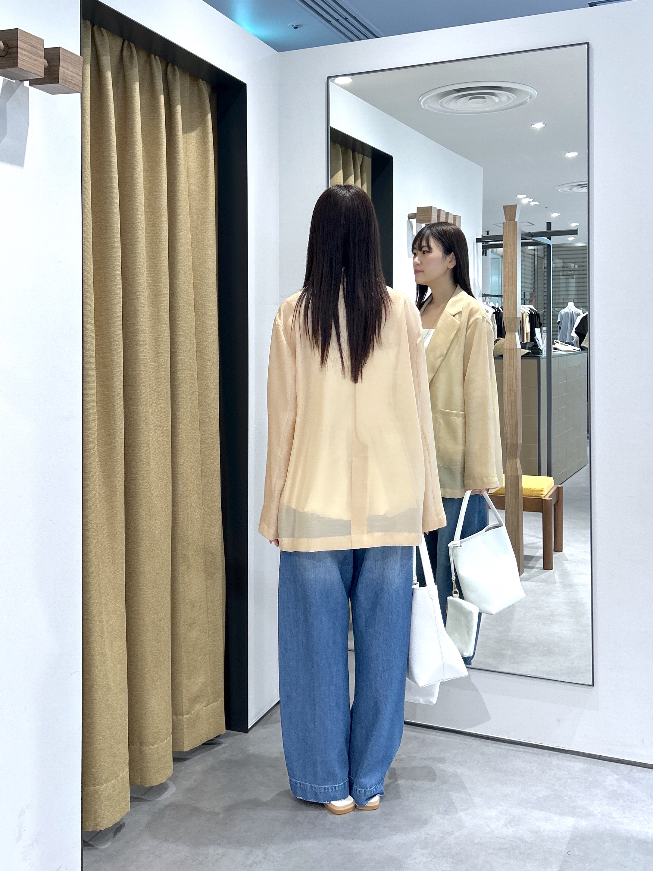 Renoさんの「INDIVI｜シアーシャツジャケット【接触冷感】」を使ったコーディネート