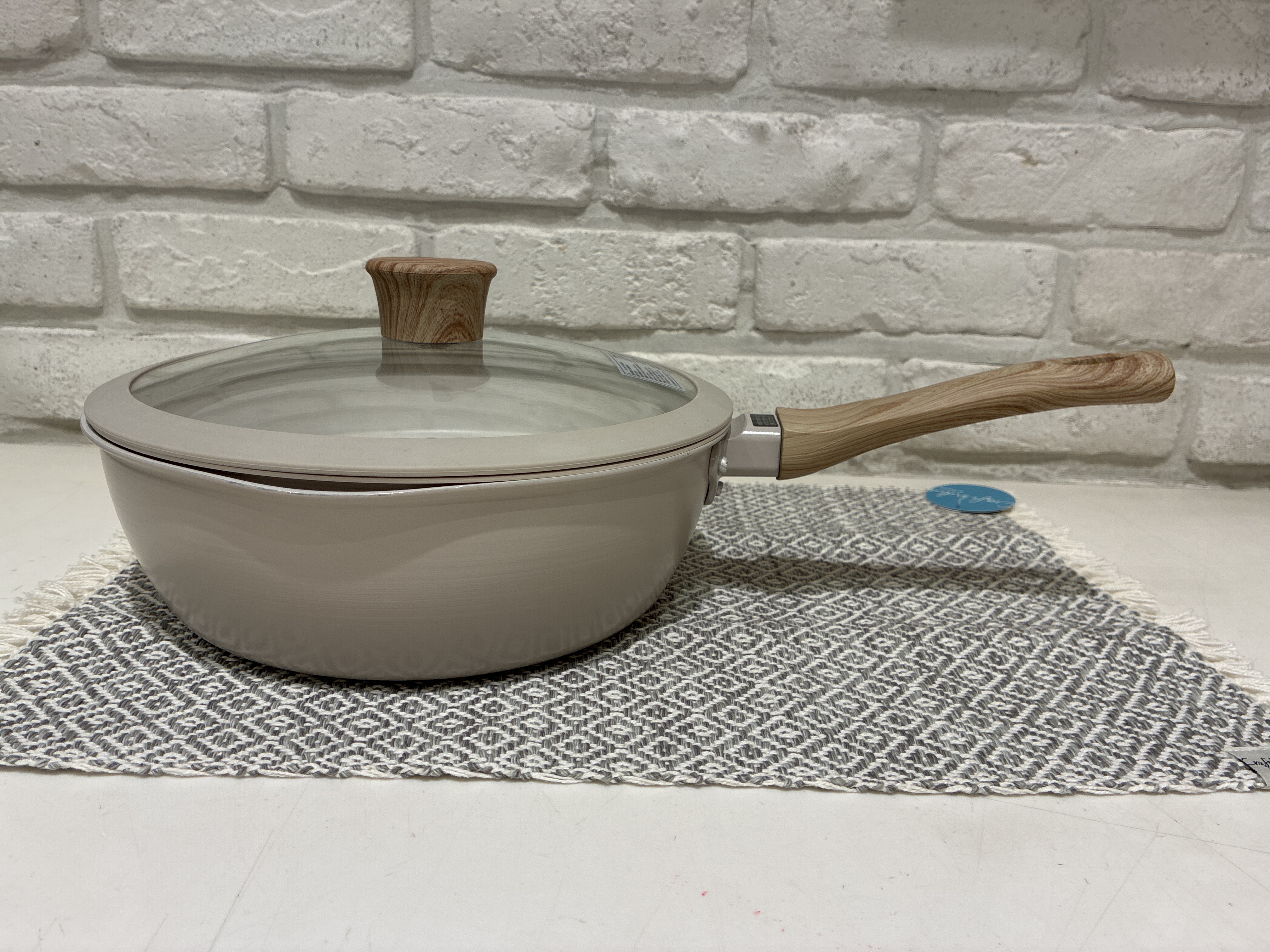 ねぎさんの「212 KITCHEN STORE｜きほんの道具 スプーンヘラ DGY ＜marna マーナ＞」を使ったコーディネート