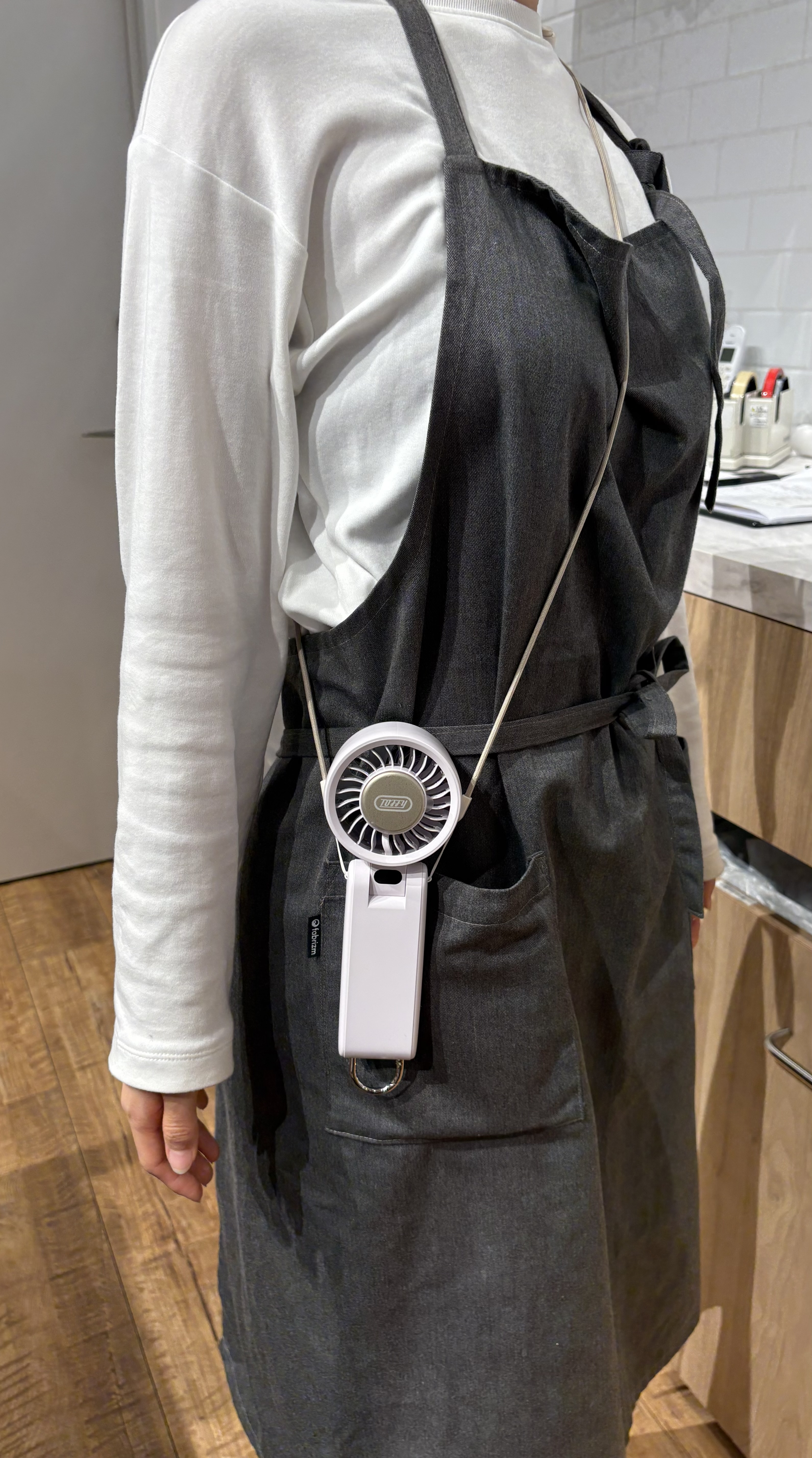 YUKOさんの「212 KITCHEN STORE｜ひんやり パワフルファン シャーベットブルー ＜Toffy トフィ＞」を使ったコーディネート