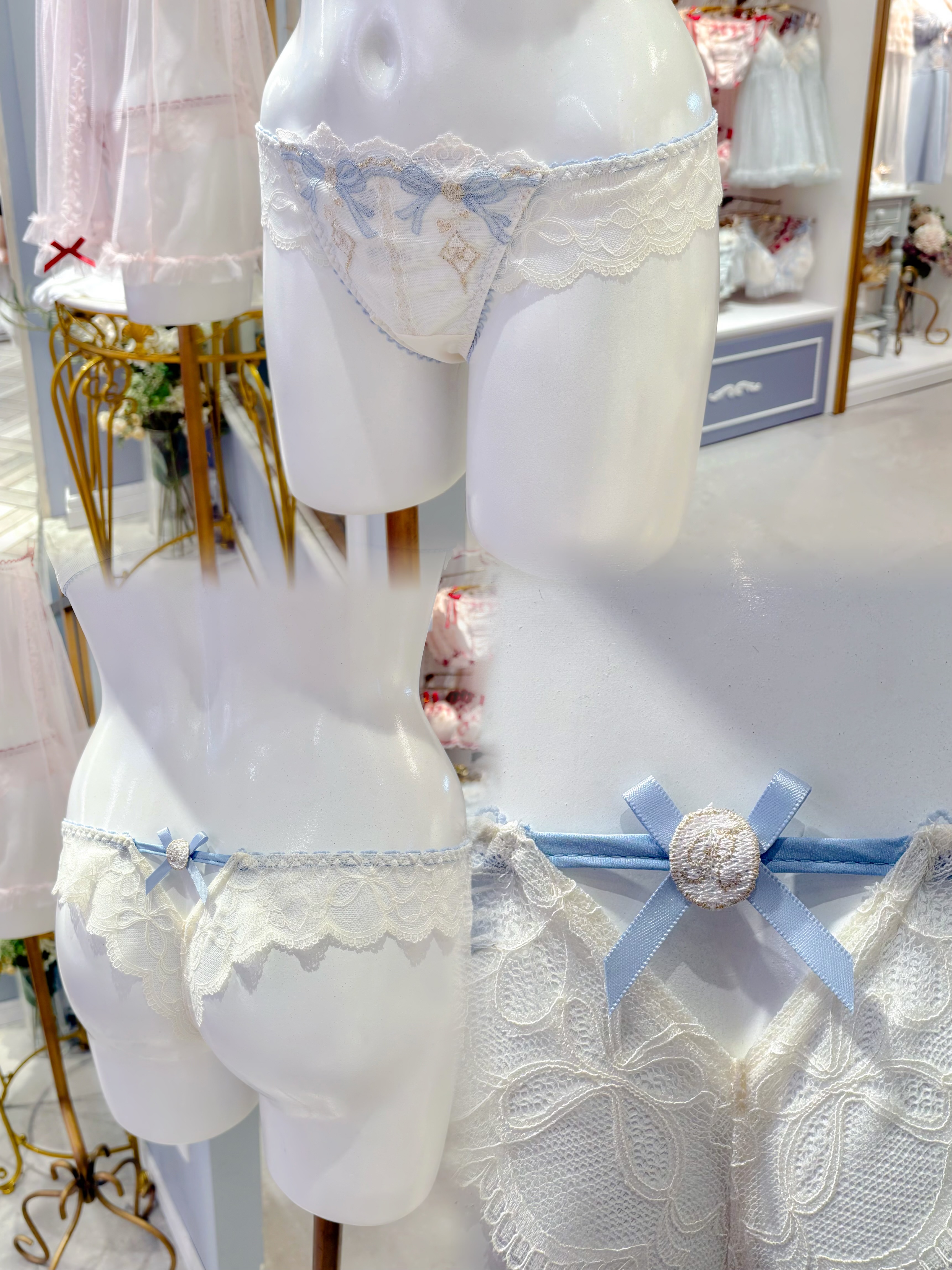 Hisaeさんの「Risa Magli｜イルメラ ブラジャー (B-C) ＜Side Shape（サイドシェイプ）＞」を使ったコーディネート