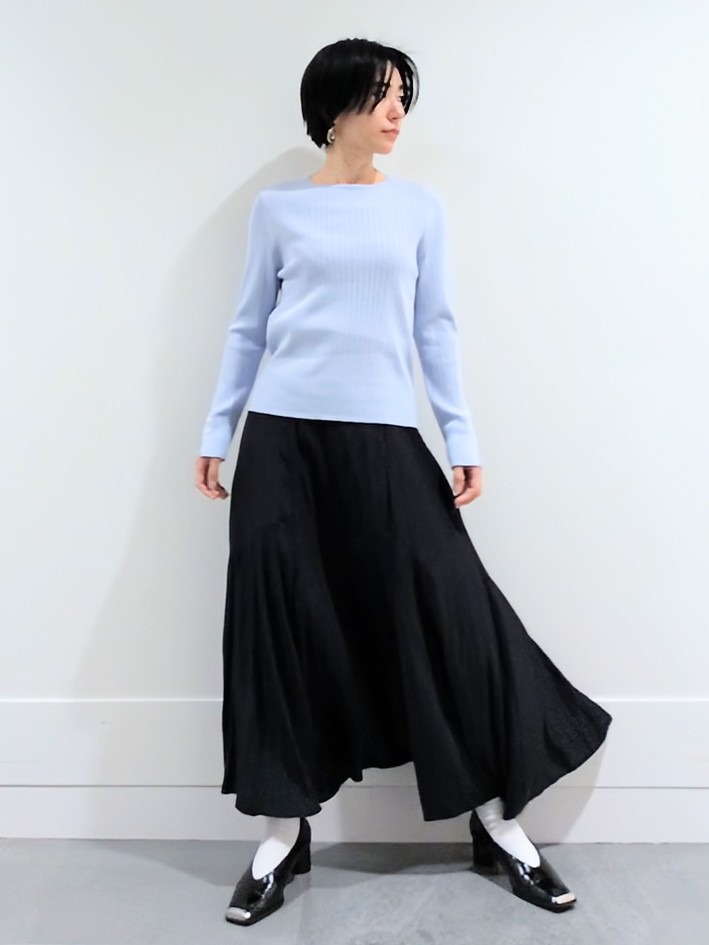 ミズタさんの「UNTITLED｜【アンサンブル可/洗える】ワイドリブニット」を使ったコーディネート
