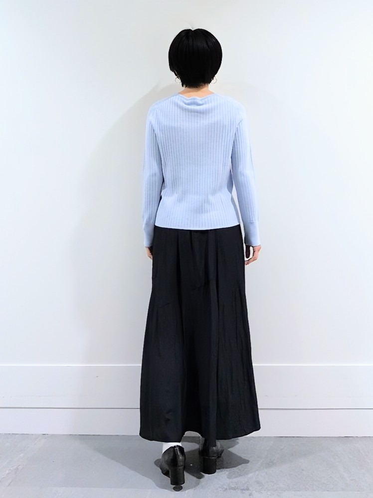 ミズタさんの「UNTITLED｜【アンサンブル可/洗える】ワイドリブニット」を使ったコーディネート