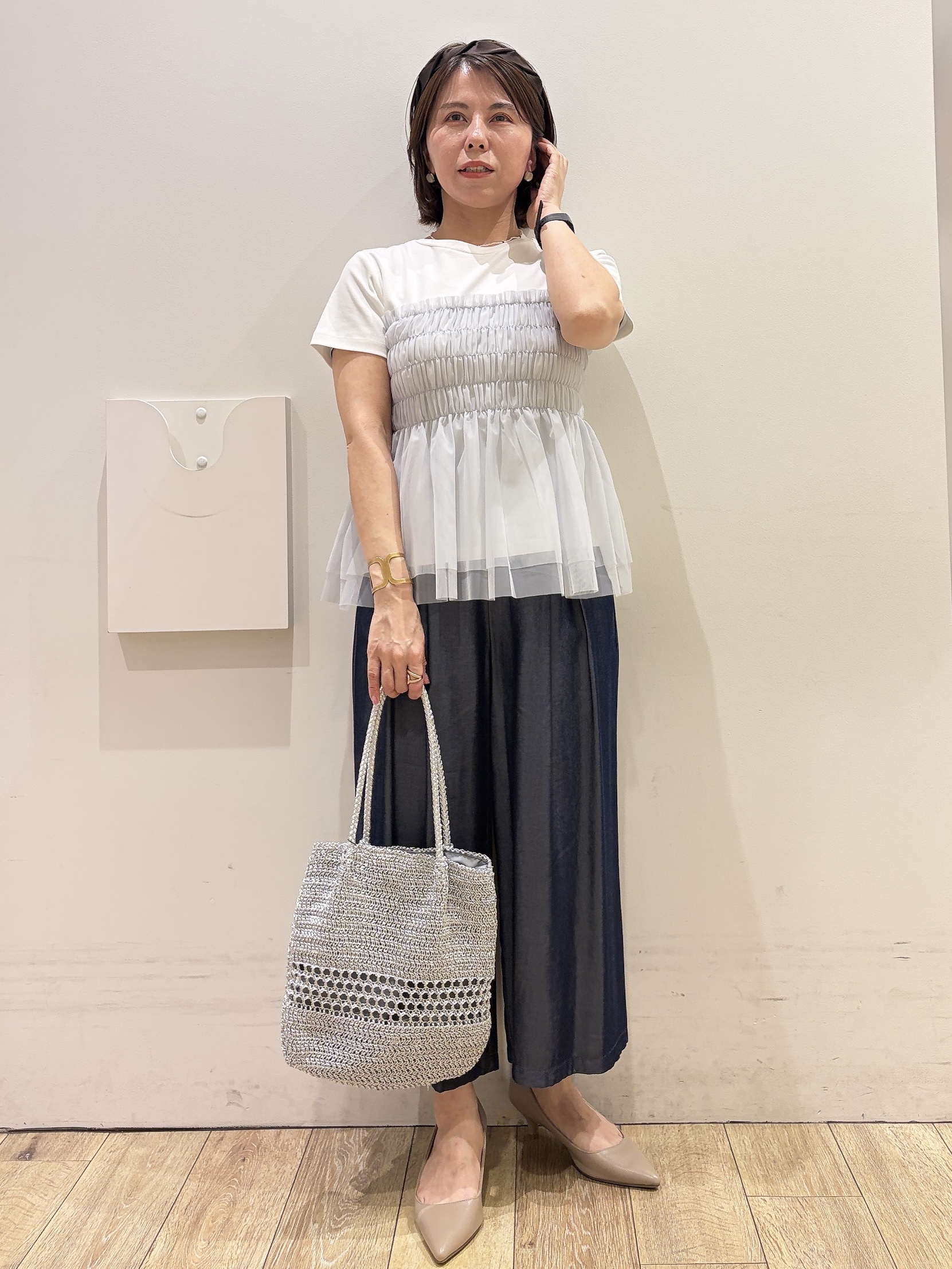 YUKOさんの「index｜サテンねじりデザインカチューシャ」を使ったコーディネート