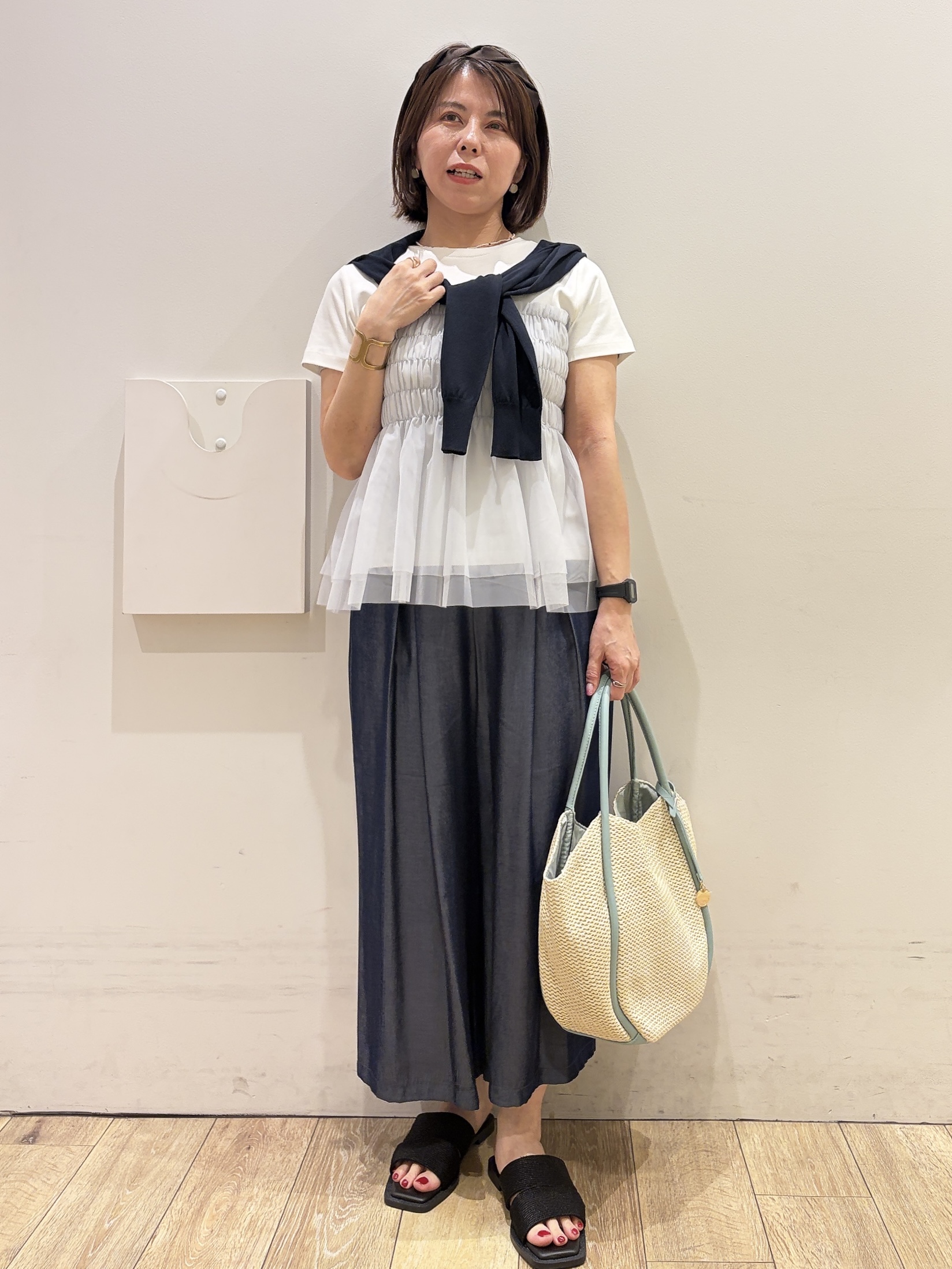 YUKOさんの「index｜サテンねじりデザインカチューシャ」を使ったコーディネート