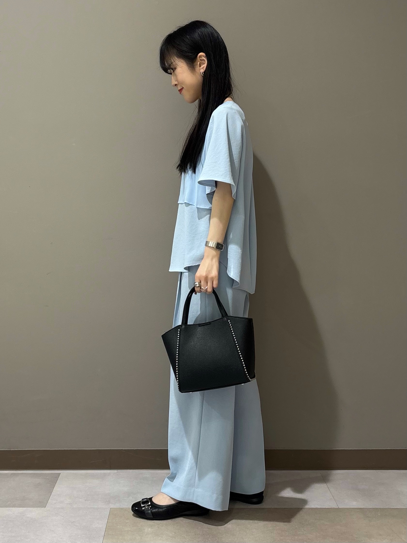 KEIKOさんの「INDIVI｜【洗える／多機能／SETUP可】着る日傘ダブルジャケット」を使ったコーディネート