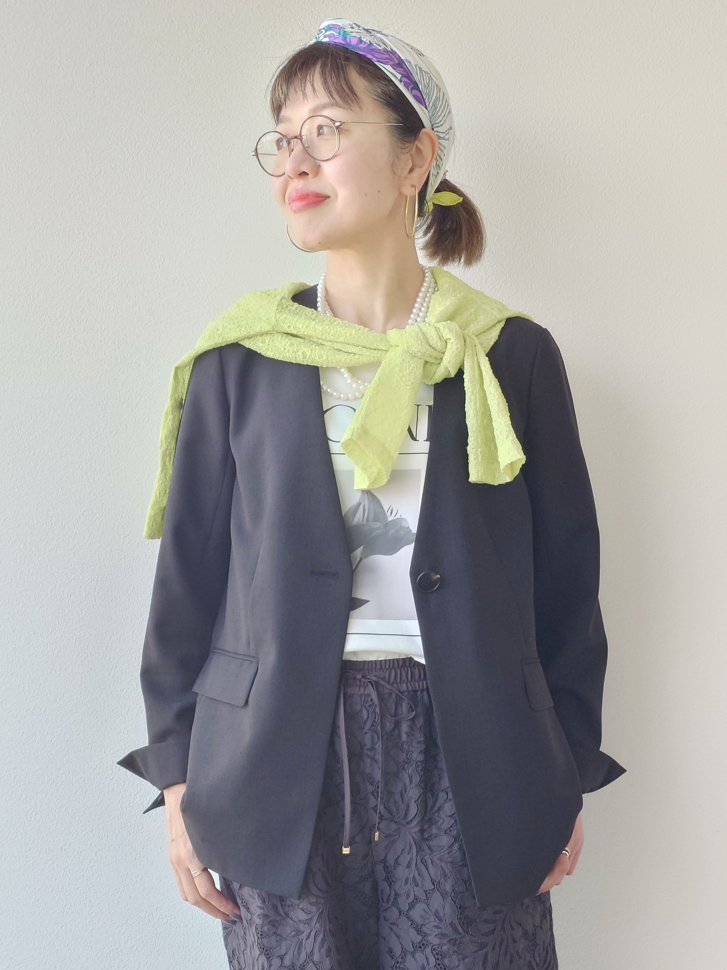 MUTSUKOさんの「UNTITLED｜【さらりと快適/セットアップ可/UV/接触冷感】スラブカラーレスジャケット」を使ったコーディネート