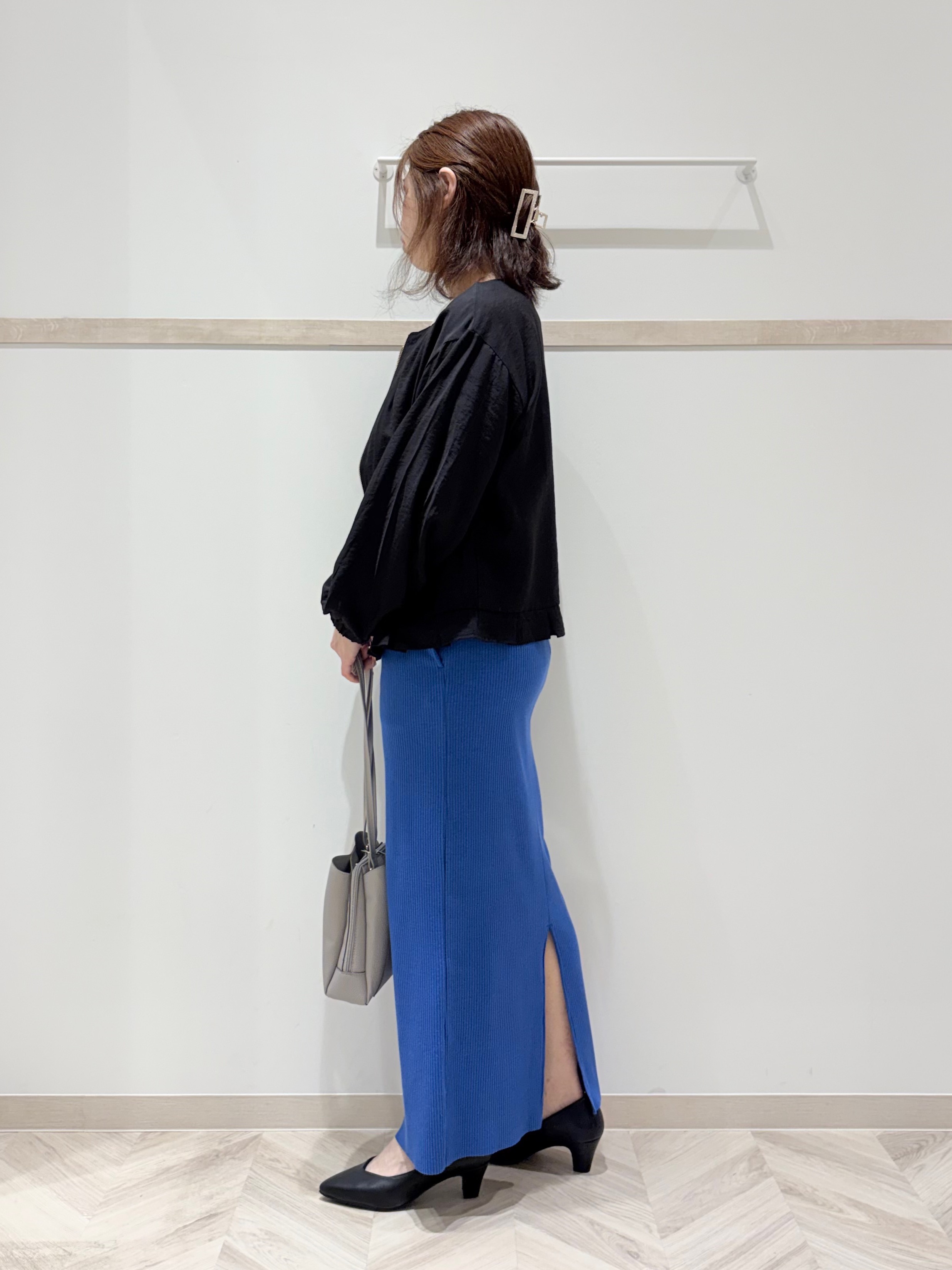 c_h_i_k_aさんの「SHOO･LA･RUE｜【洗濯機可/UV/S-LL】程よい透け感 ノーカラーシアーブルゾン」を使ったコーディネート