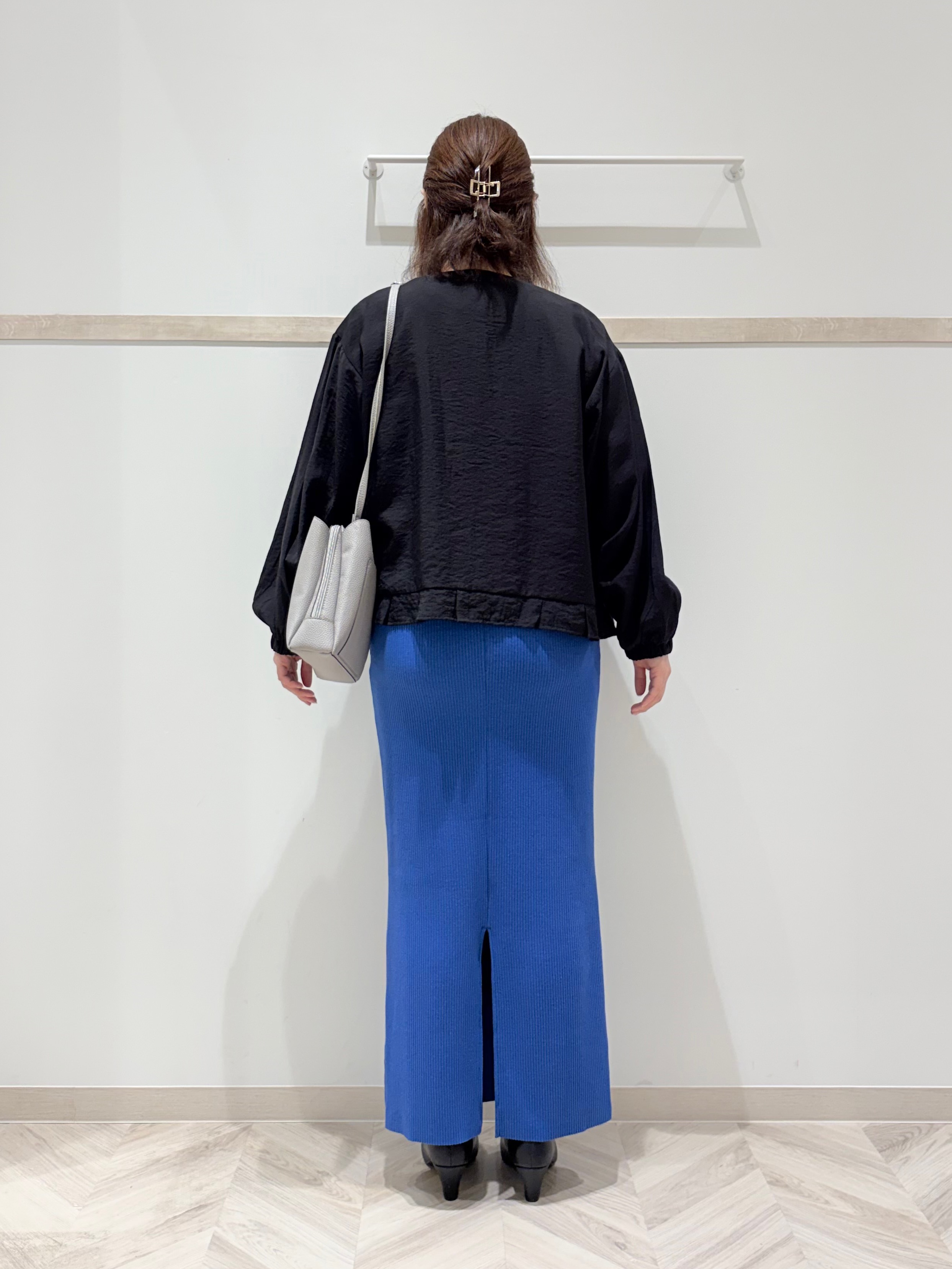 c_h_i_k_aさんの「SHOO･LA･RUE｜【洗濯機可/UV/S-LL】程よい透け感 ノーカラーシアーブルゾン」を使ったコーディネート