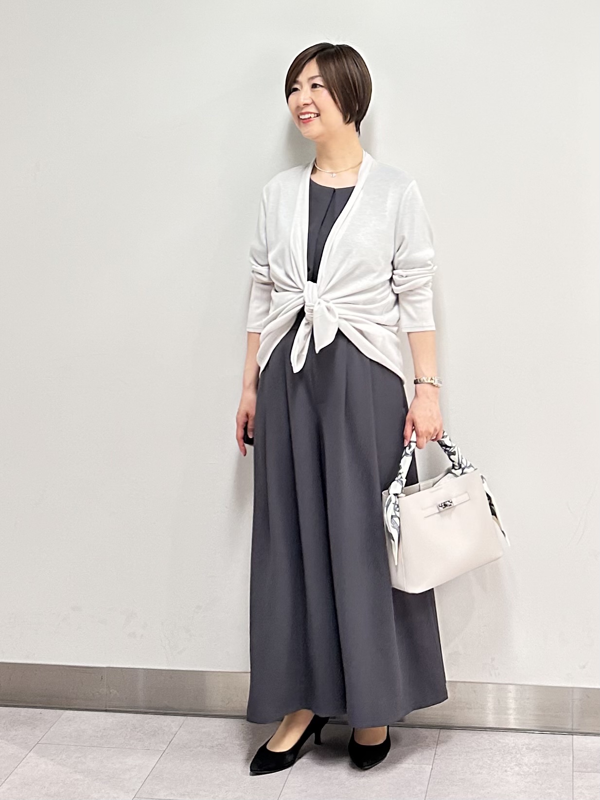 みなこさんの「UNTITLED｜【前後2WAY/はっ水/セットアップ可】リラクシーフレンチスリーブブラウス」を使ったコーディネート