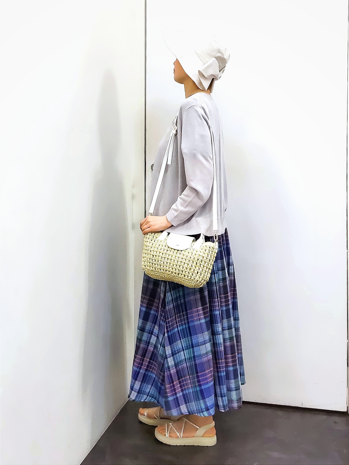 やまちゃんさんの「grove｜高評価！【接触冷感／UVカットetc】ベーシックショートカーディガン」を使ったコーディネート