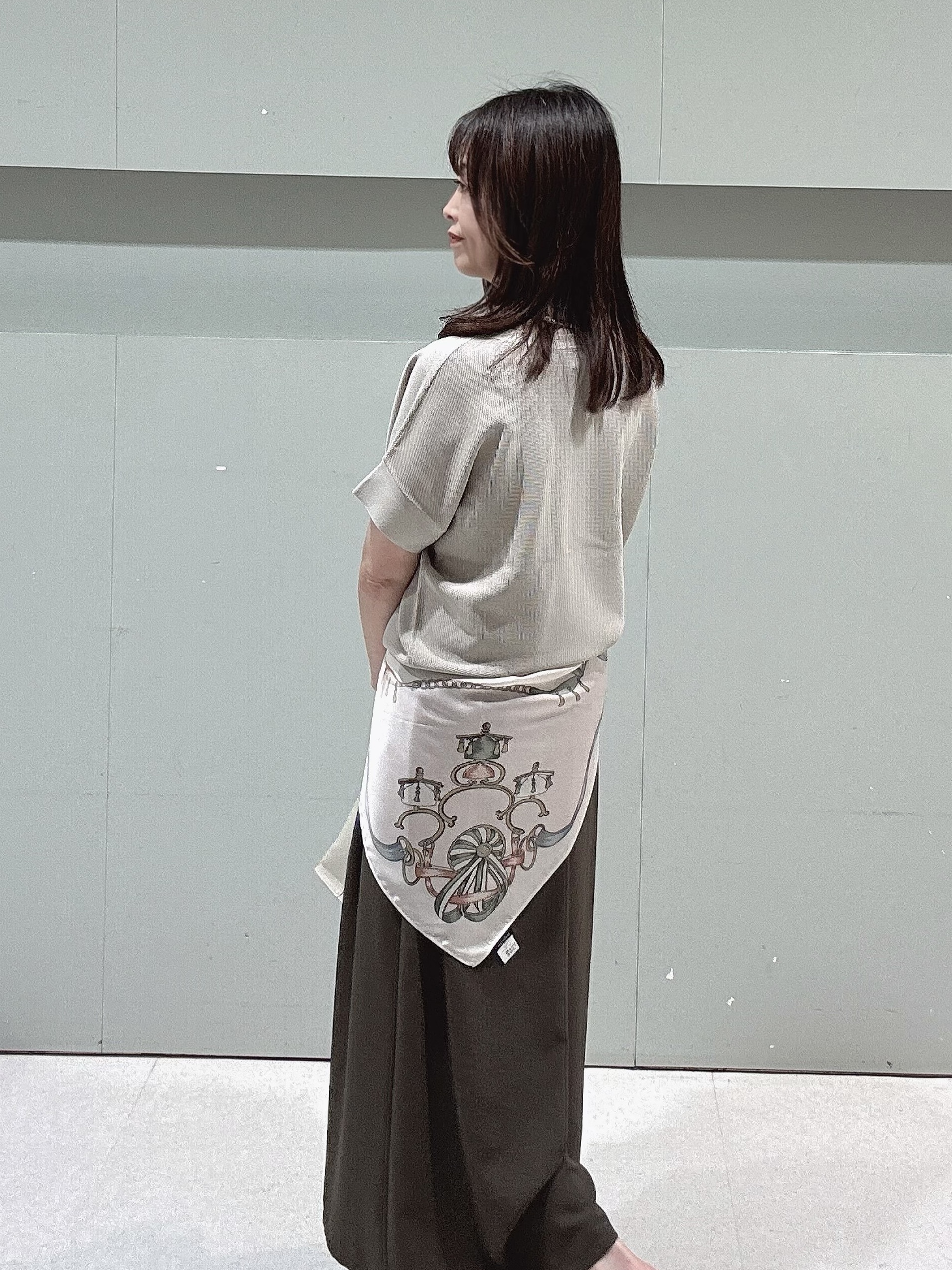 makiさんの「UNTITLED｜【11色展開/体型カバー】前後2WAYフレンチスリーブニット」を使ったコーディネート