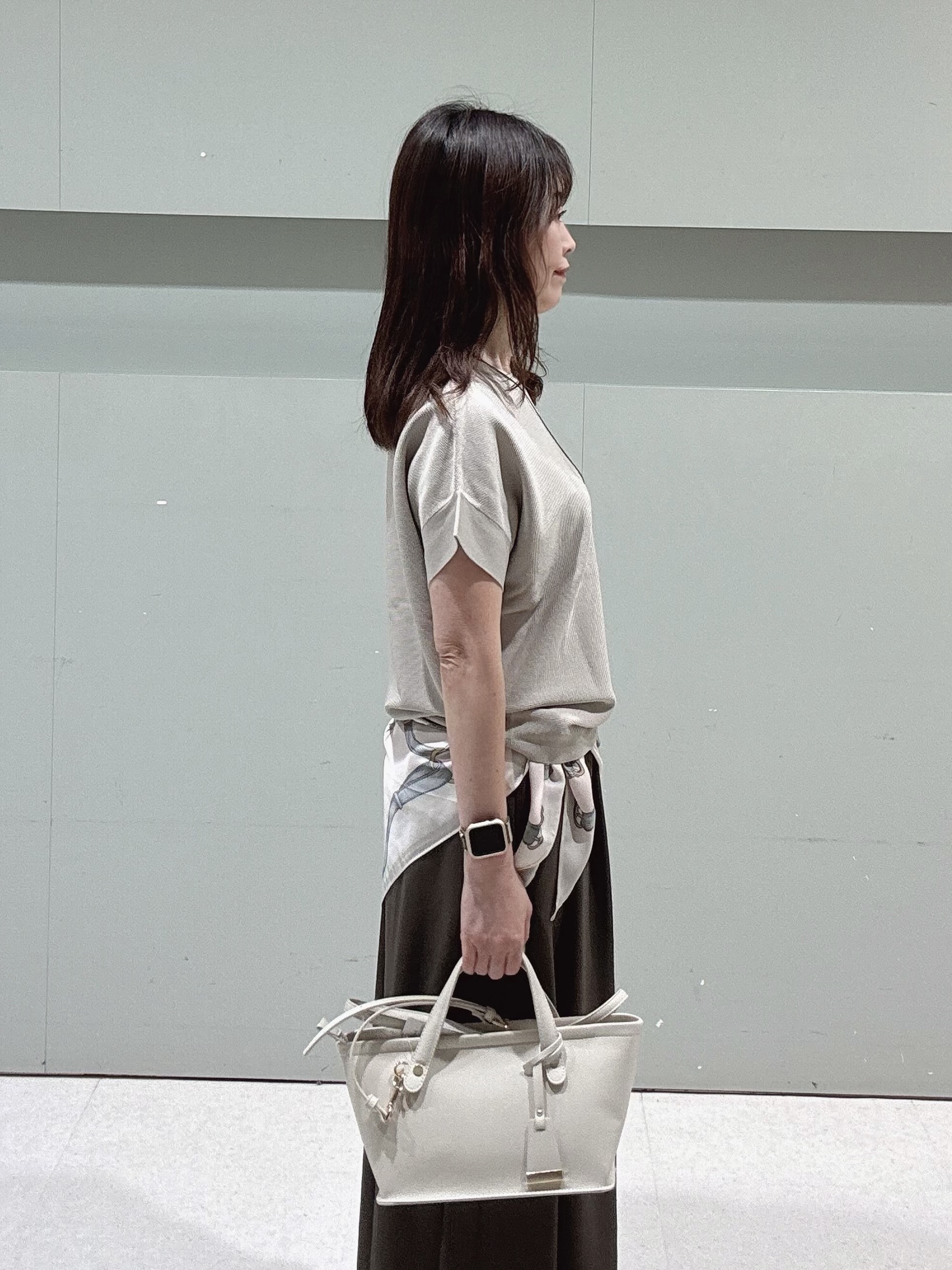 makiさんの「UNTITLED｜【11色展開/体型カバー】前後2WAYフレンチスリーブニット」を使ったコーディネート