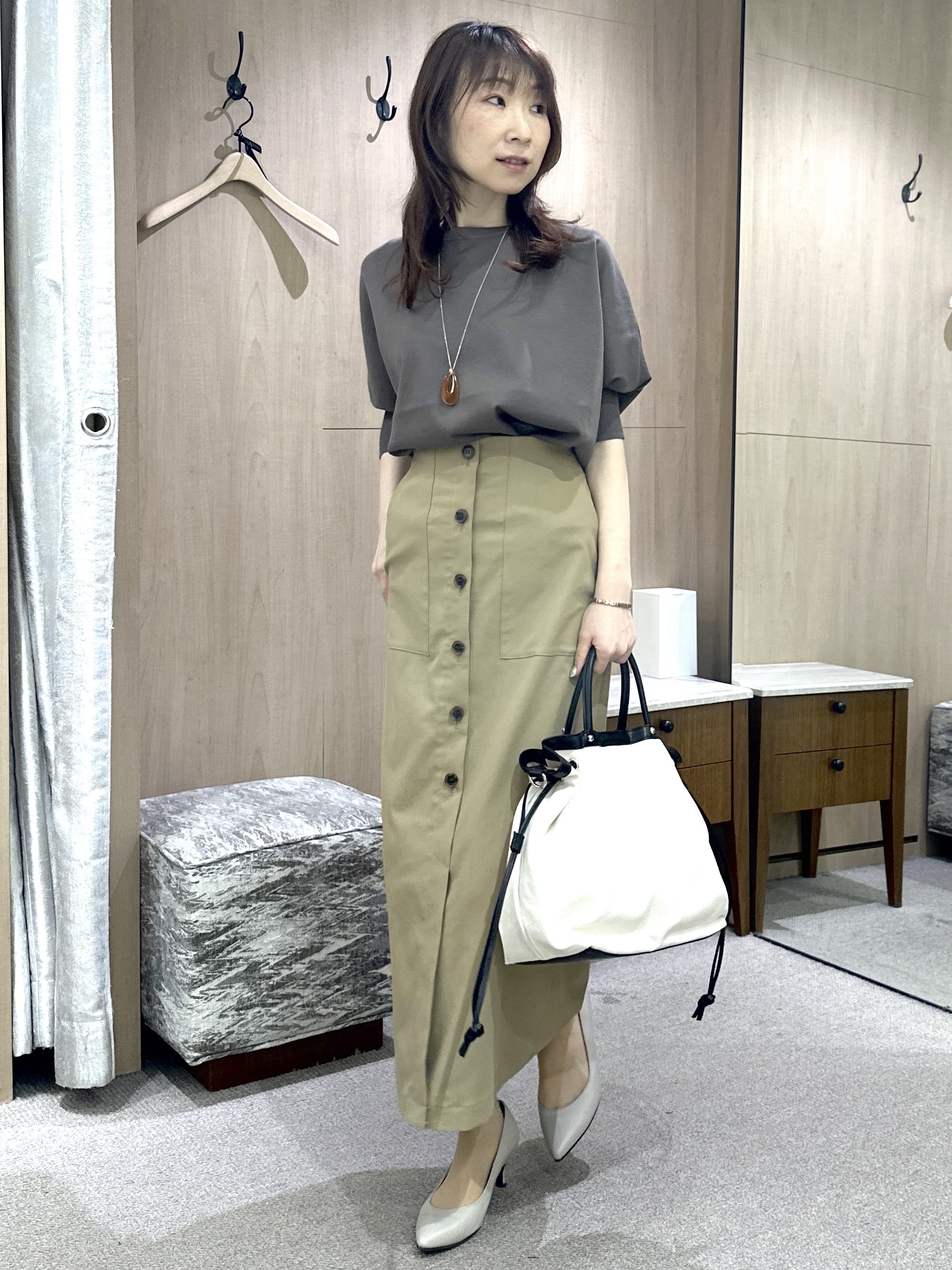 Miwaさんの「UNTITLED｜【アンサンブル可/洗える】シアーレーヨンニット」を使ったコーディネート