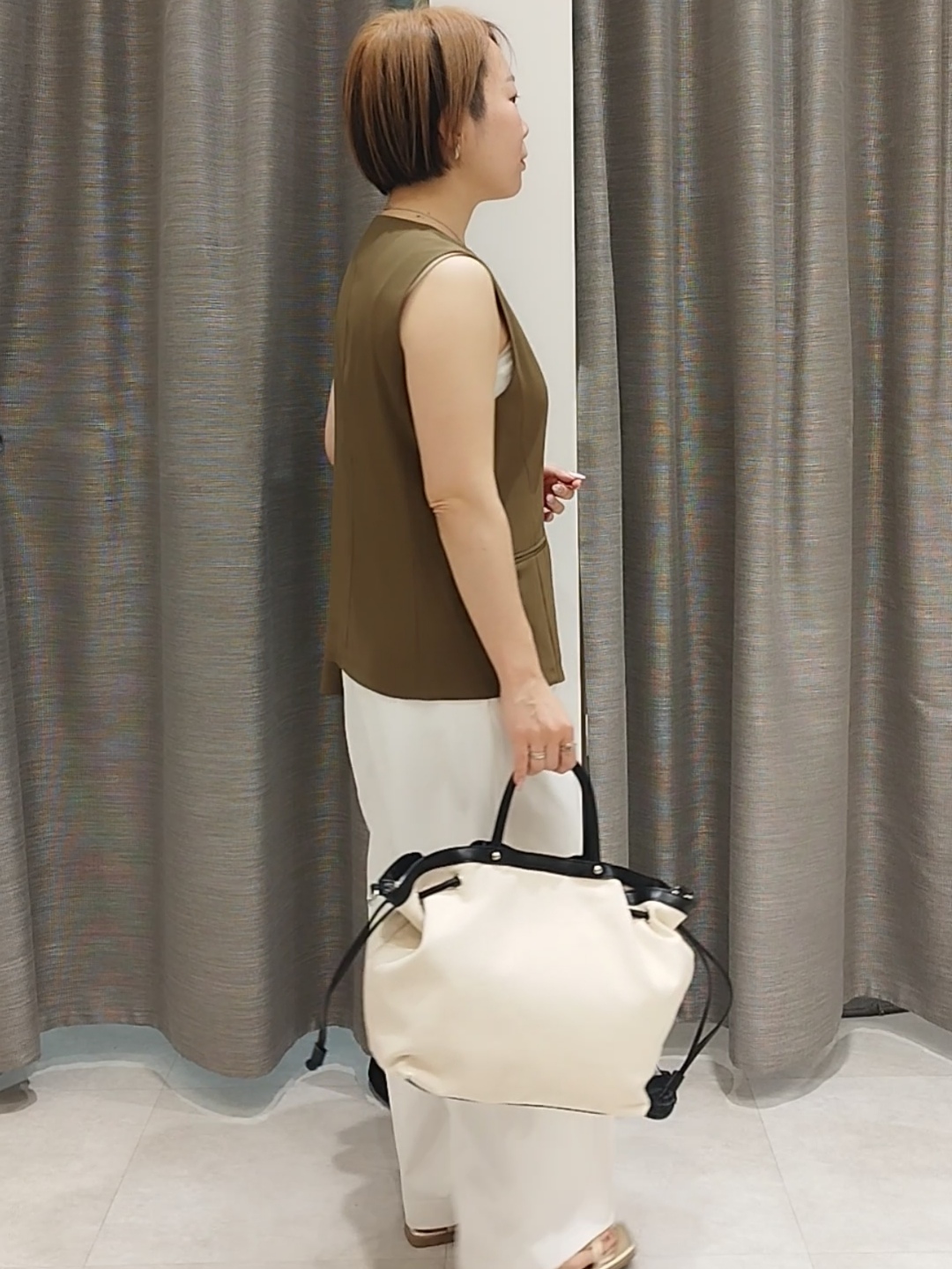 s u g iさんの「UNTITLED｜【セットアップ可/接触冷感/通気性】ドライシアーダブルジャケット」を使ったコーディネート