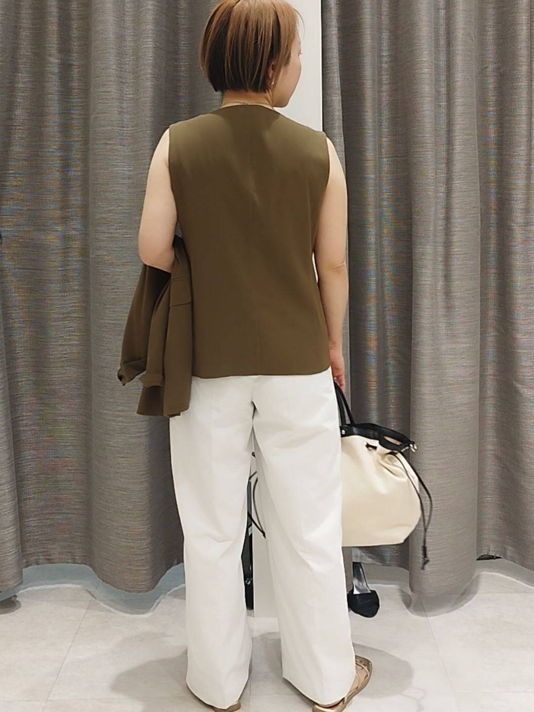 s u g iさんの「UNTITLED｜【セットアップ可/接触冷感/通気性】ドライシアーダブルジャケット」を使ったコーディネート