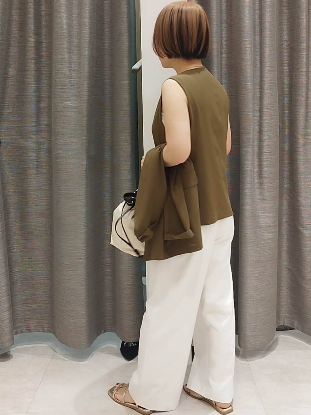 s u g iさんの「UNTITLED｜【セットアップ可/接触冷感/通気性】ドライシアーダブルジャケット」を使ったコーディネート