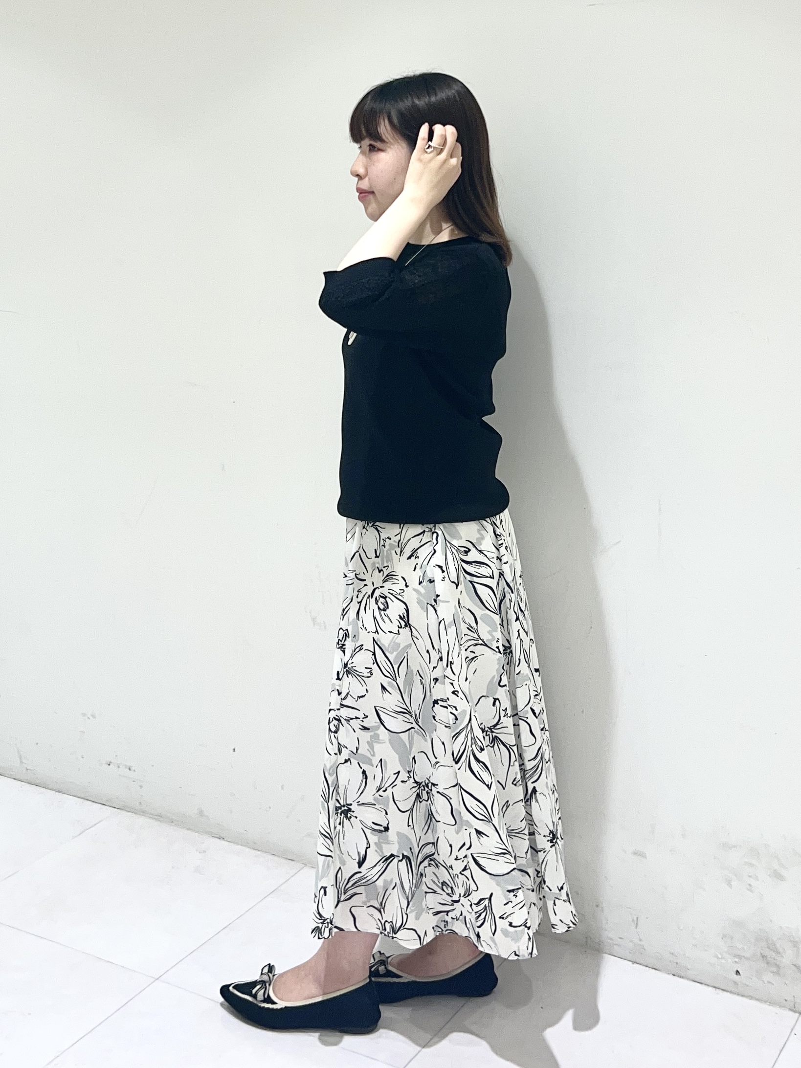 Mitsukiさんの「UNTITLED｜【洗える】エレガンススリーブニット」を使ったコーディネート