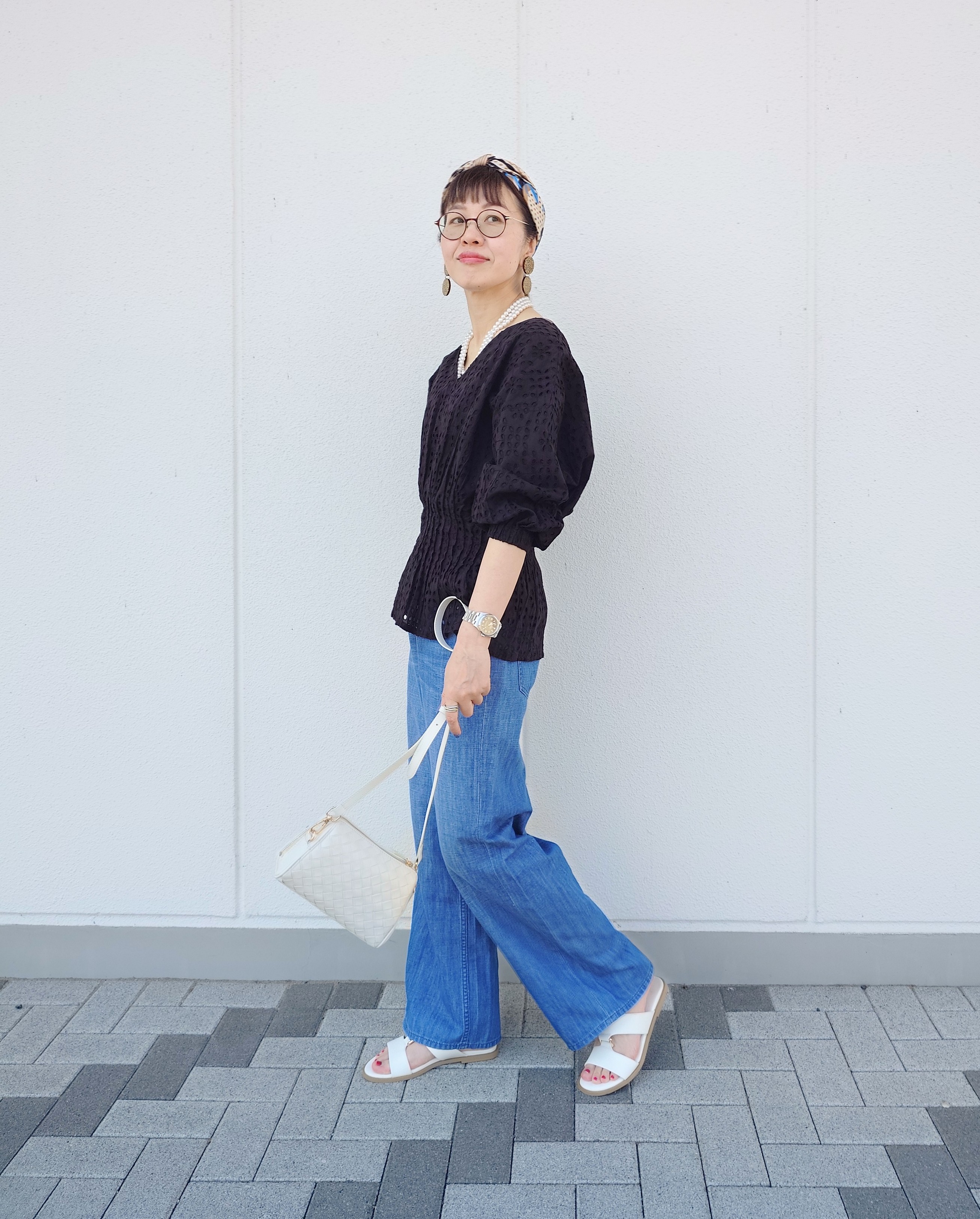 MUTSUKOさんの「UNTITLED｜【Audrey and John Wad】ウエストシャーリングブラウス」を使ったコーディネート