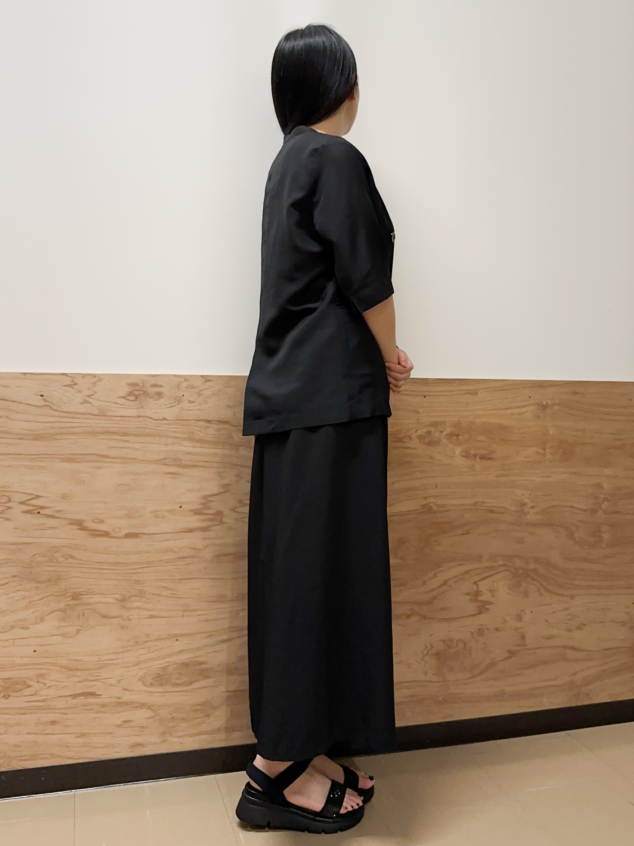すーさんの「grove｜【洗濯機OK/ひんやり】軽く羽織れるハーフスリーブジャケット」を使ったコーディネート