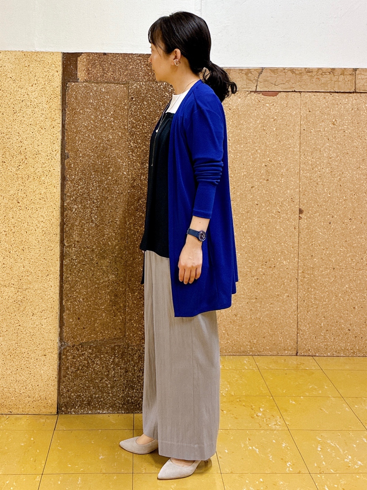 hattoriさんの「INDIVI｜【着る日傘／SETUP可能】ビスチェレイヤード風トップス」を使ったコーディネート
