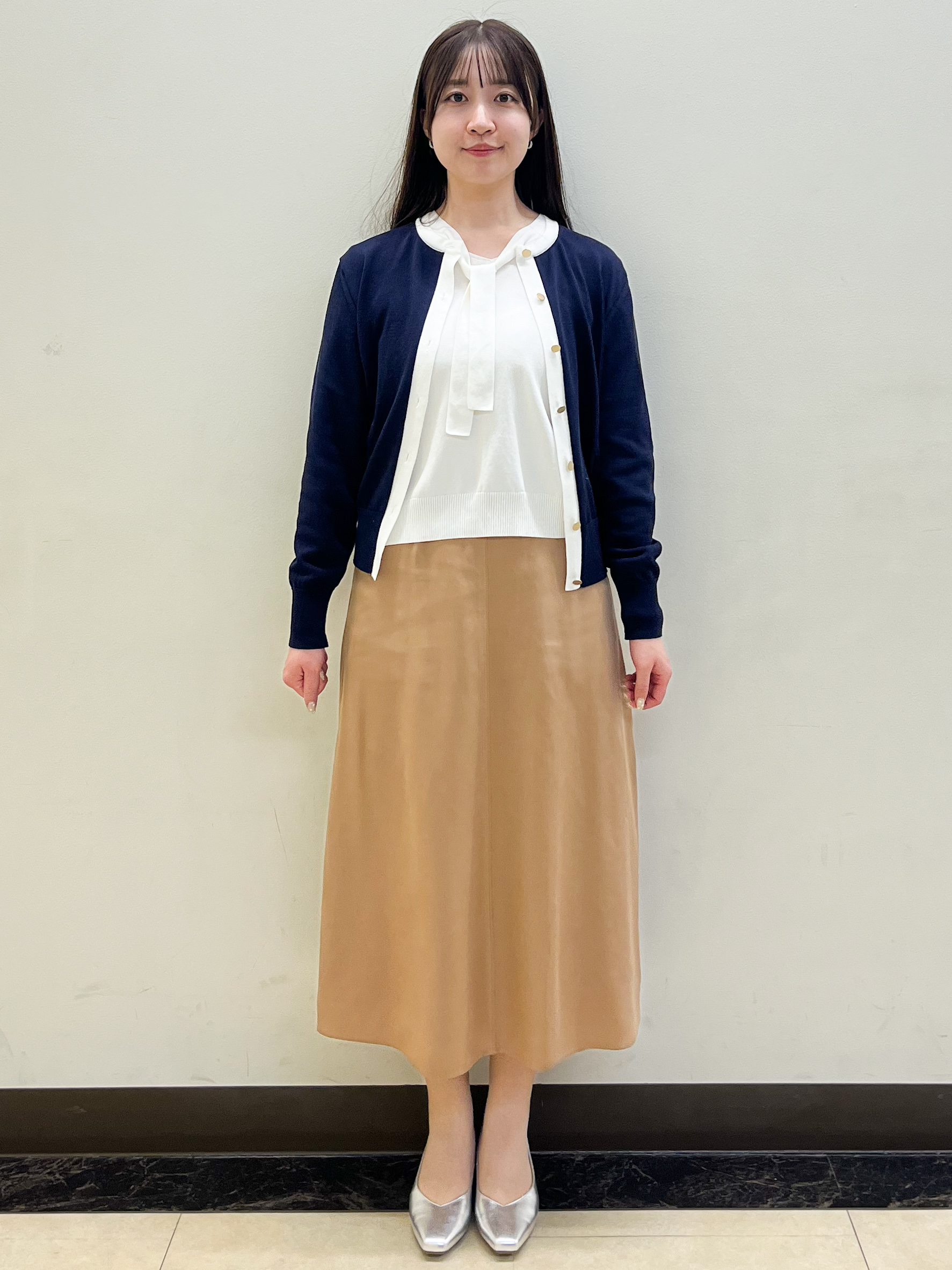 mikikoさんの「Reflect｜【アンサンブル可】バイカラーカーディガン」を使ったコーディネート